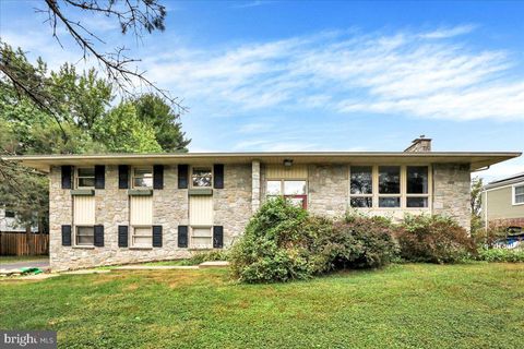 Photo of 1958 Geraldson Drive, LANCASTER, PA 17601 (MLS # PALA2077922)