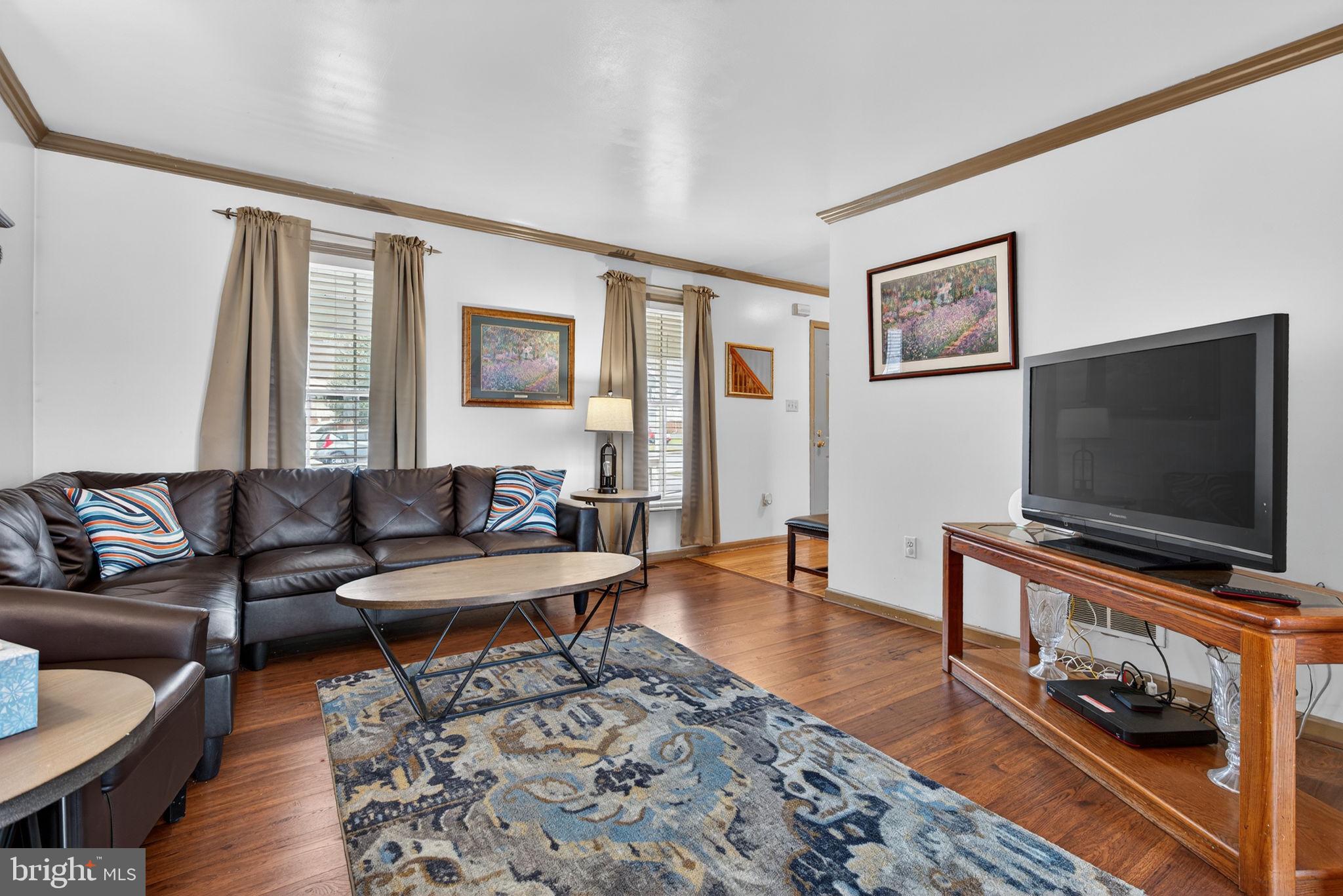 10 COLD STREAM DRIVE