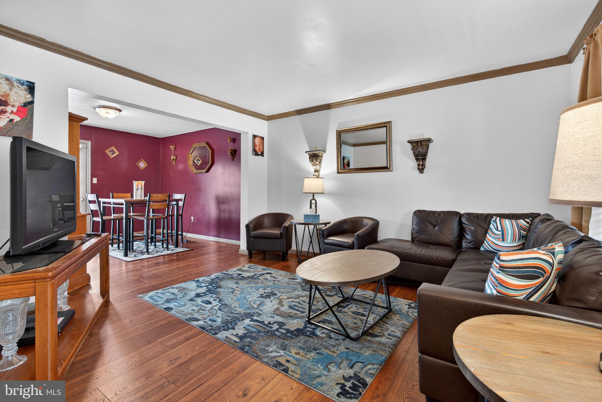 10 COLD STREAM DRIVE