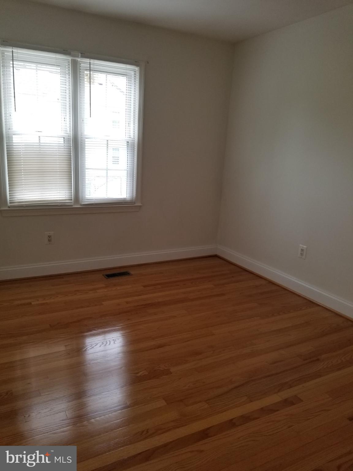 LAKE BRADDOCK - Residential Lease