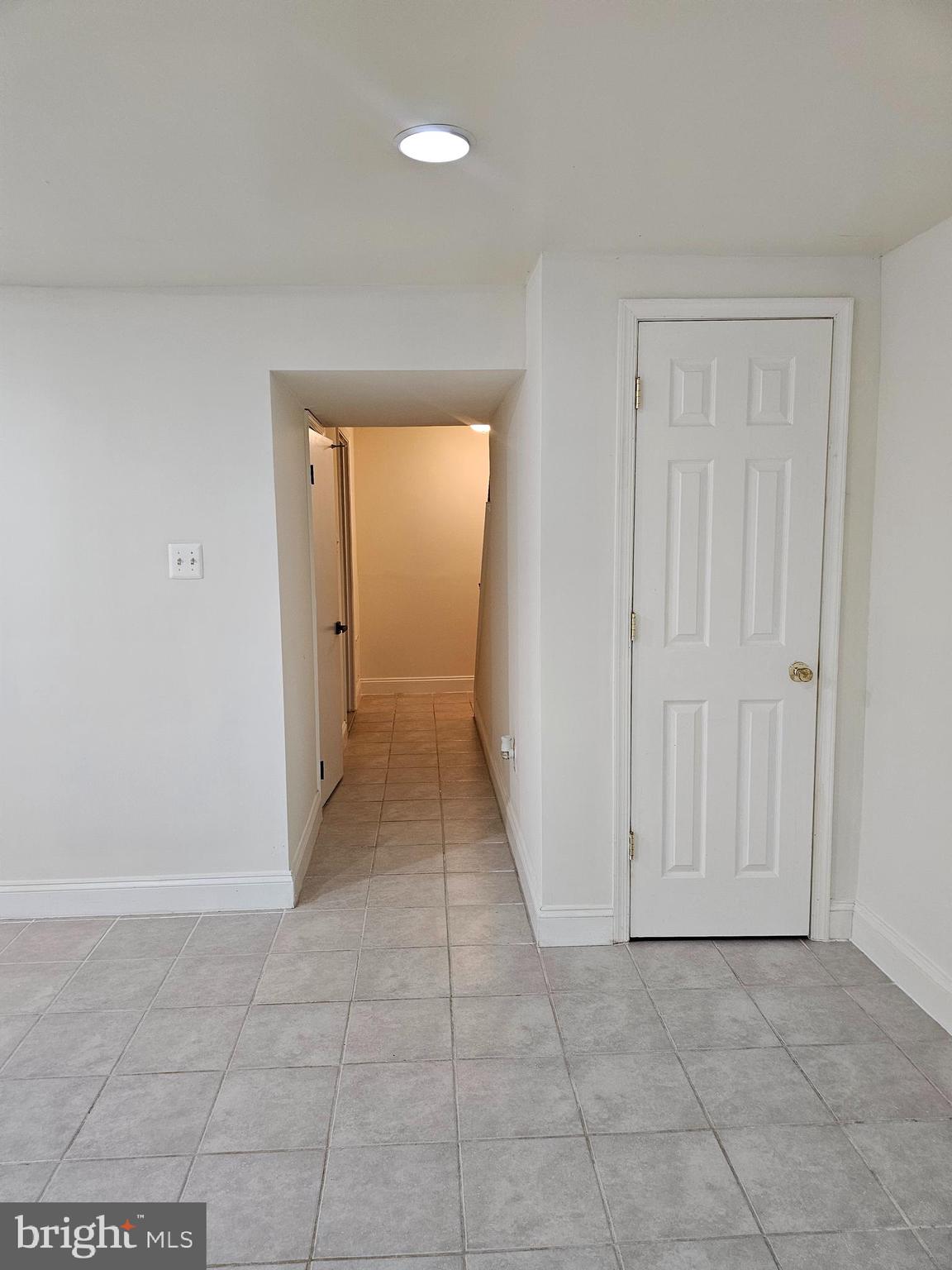 LAKE BRADDOCK - Residential Lease