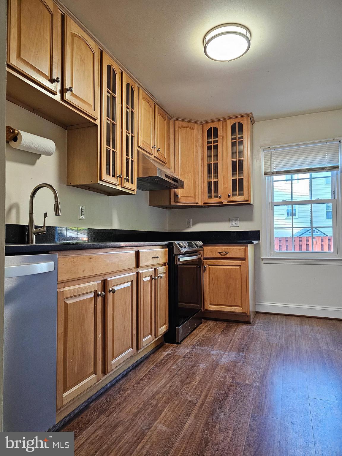 LAKE BRADDOCK - Residential Lease