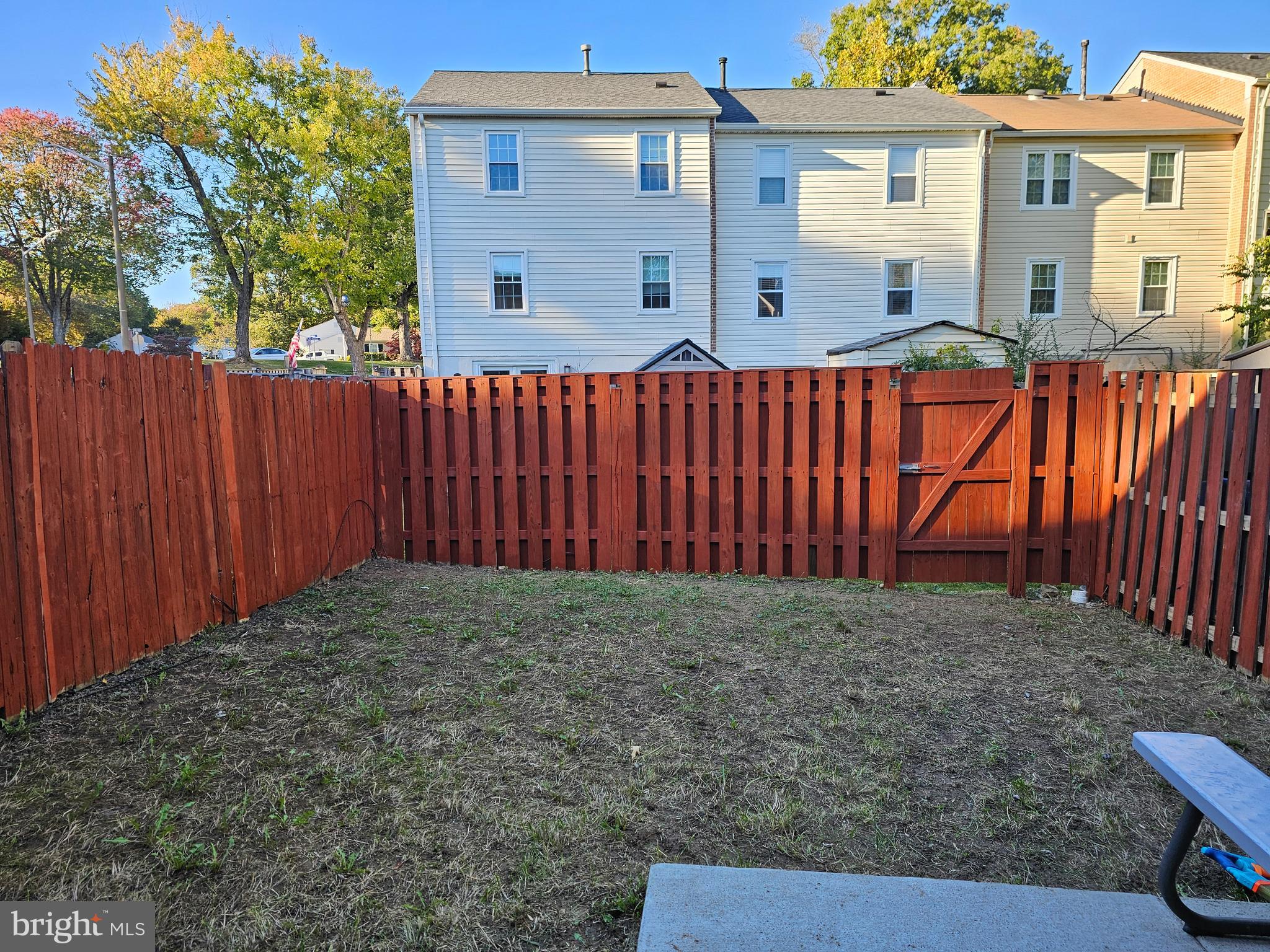 LAKE BRADDOCK - Residential Lease