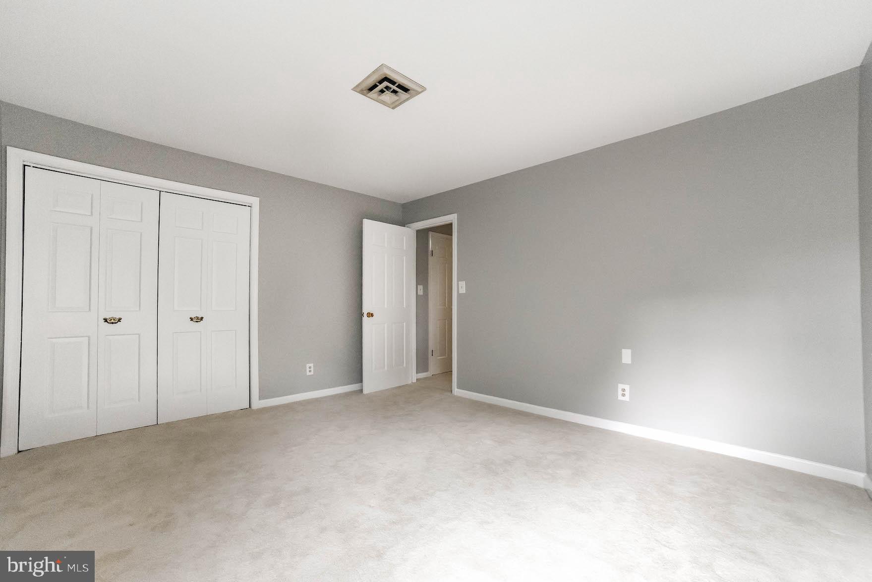 BRETON BAY ESTATES - Residential