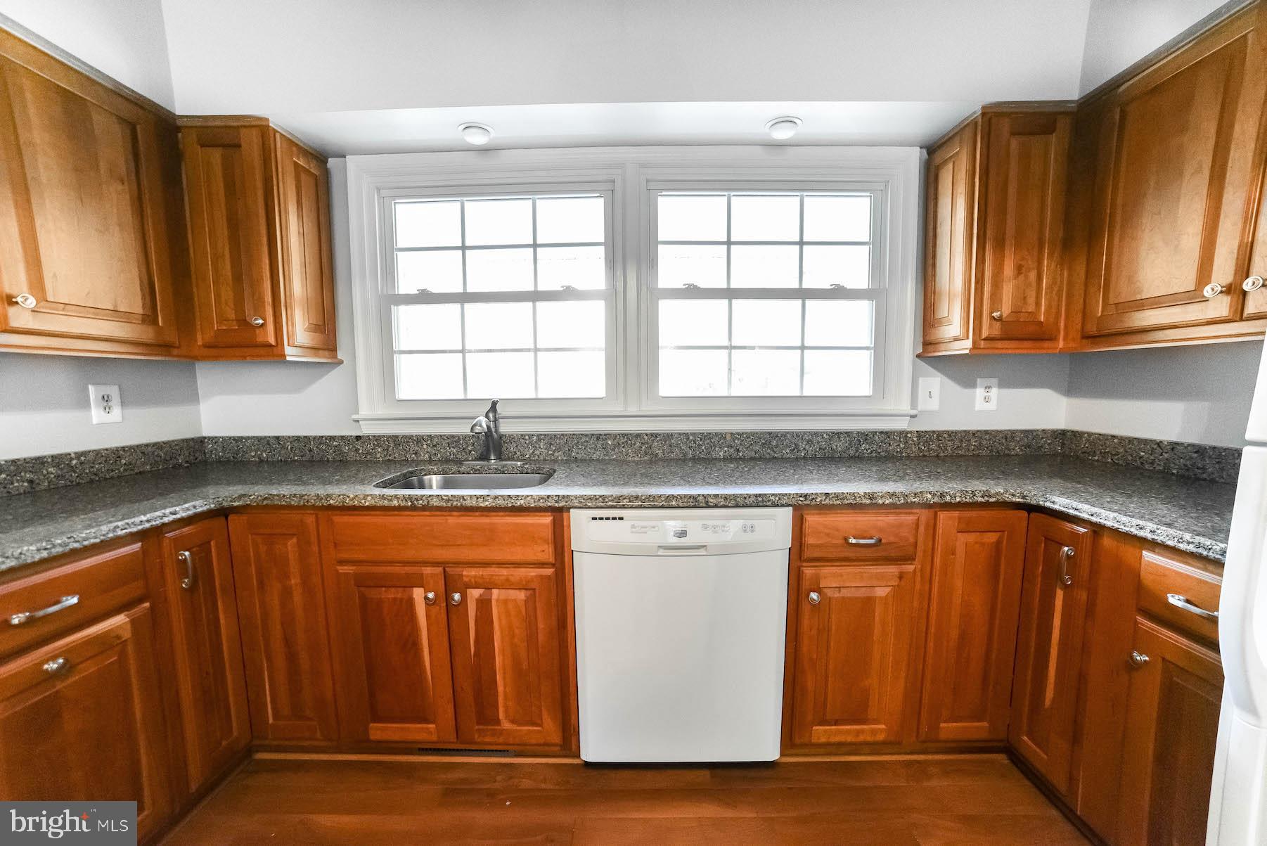 BRETON BAY ESTATES - Residential