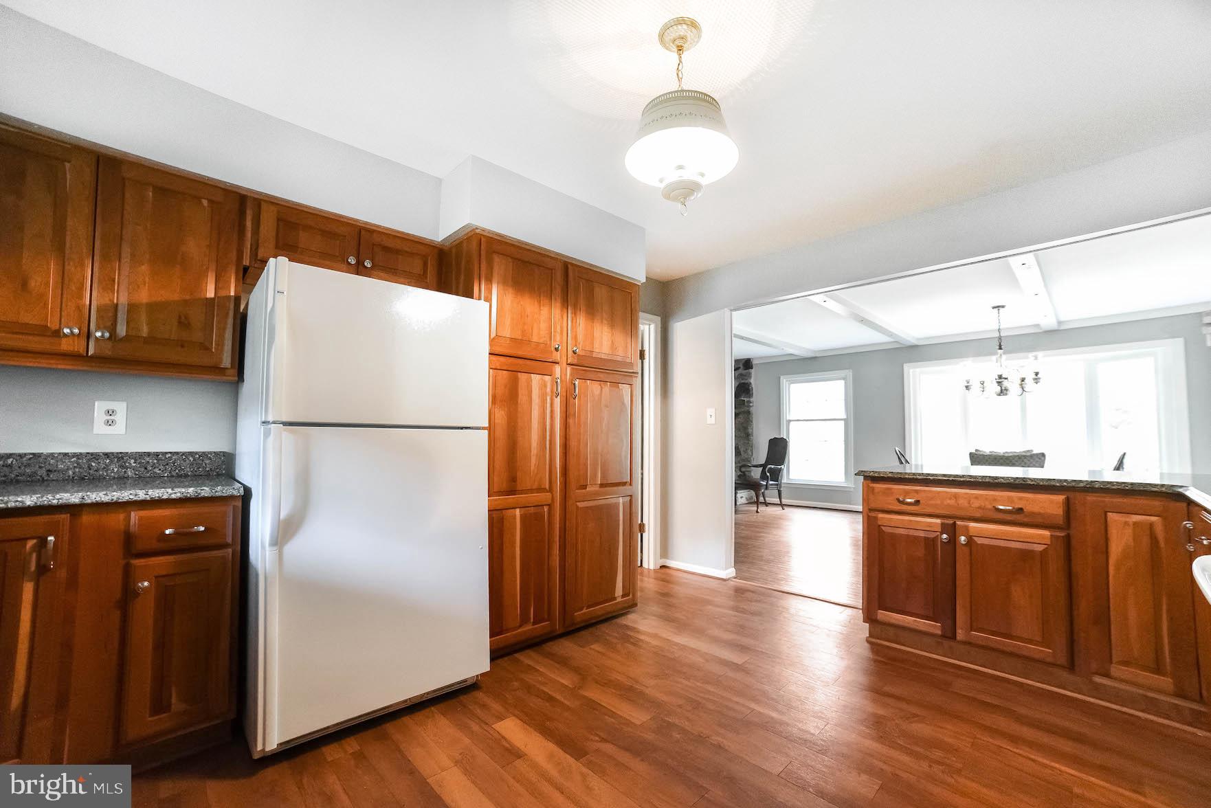 BRETON BAY ESTATES - Residential