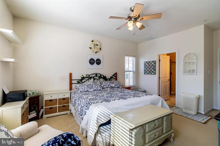 CREEKSIDE VILLAGE - Residential Lease