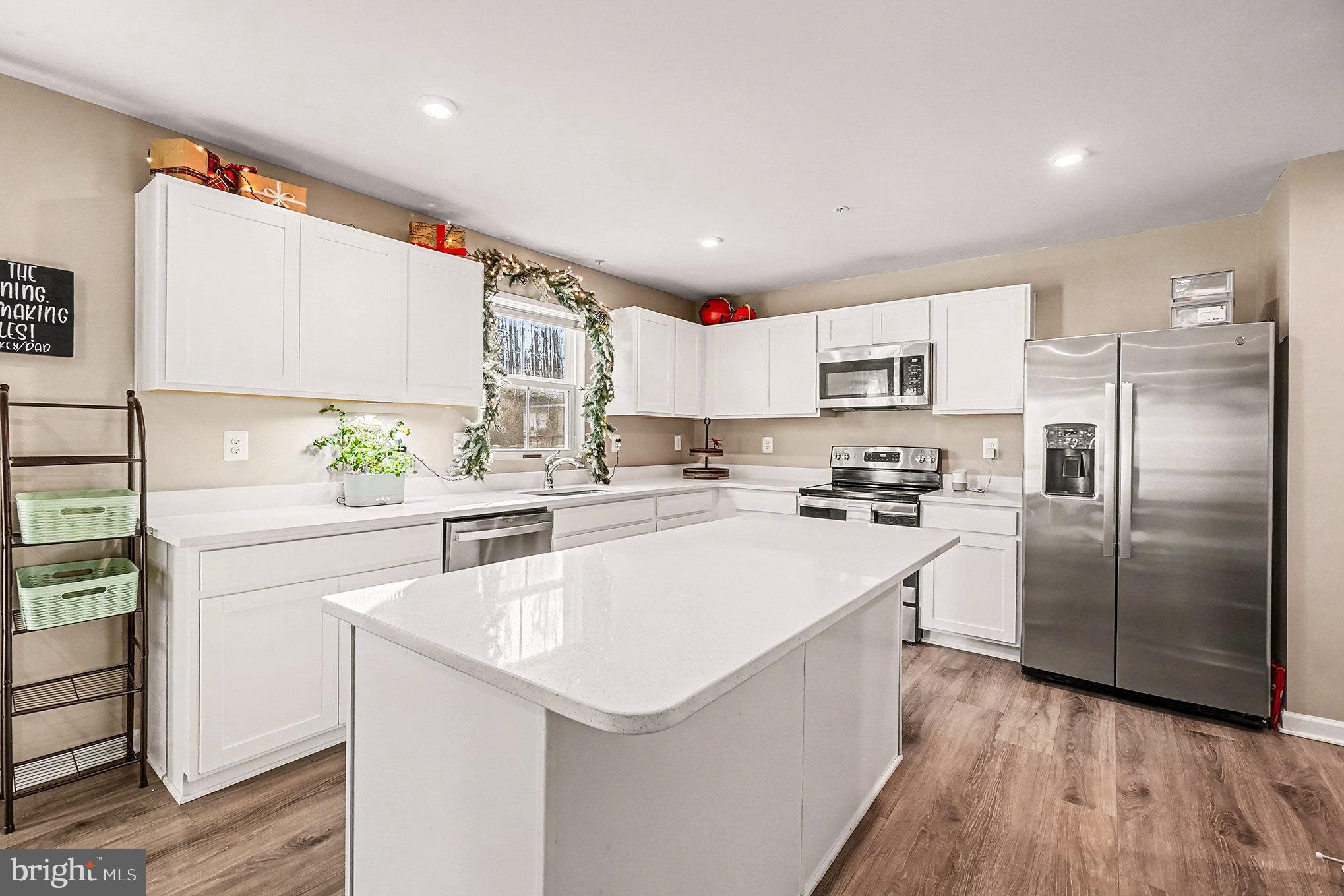 RIDGELY FOREST - Residential