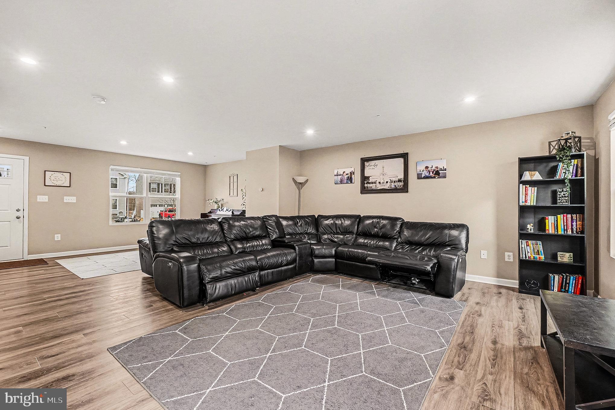 RIDGELY FOREST - Residential