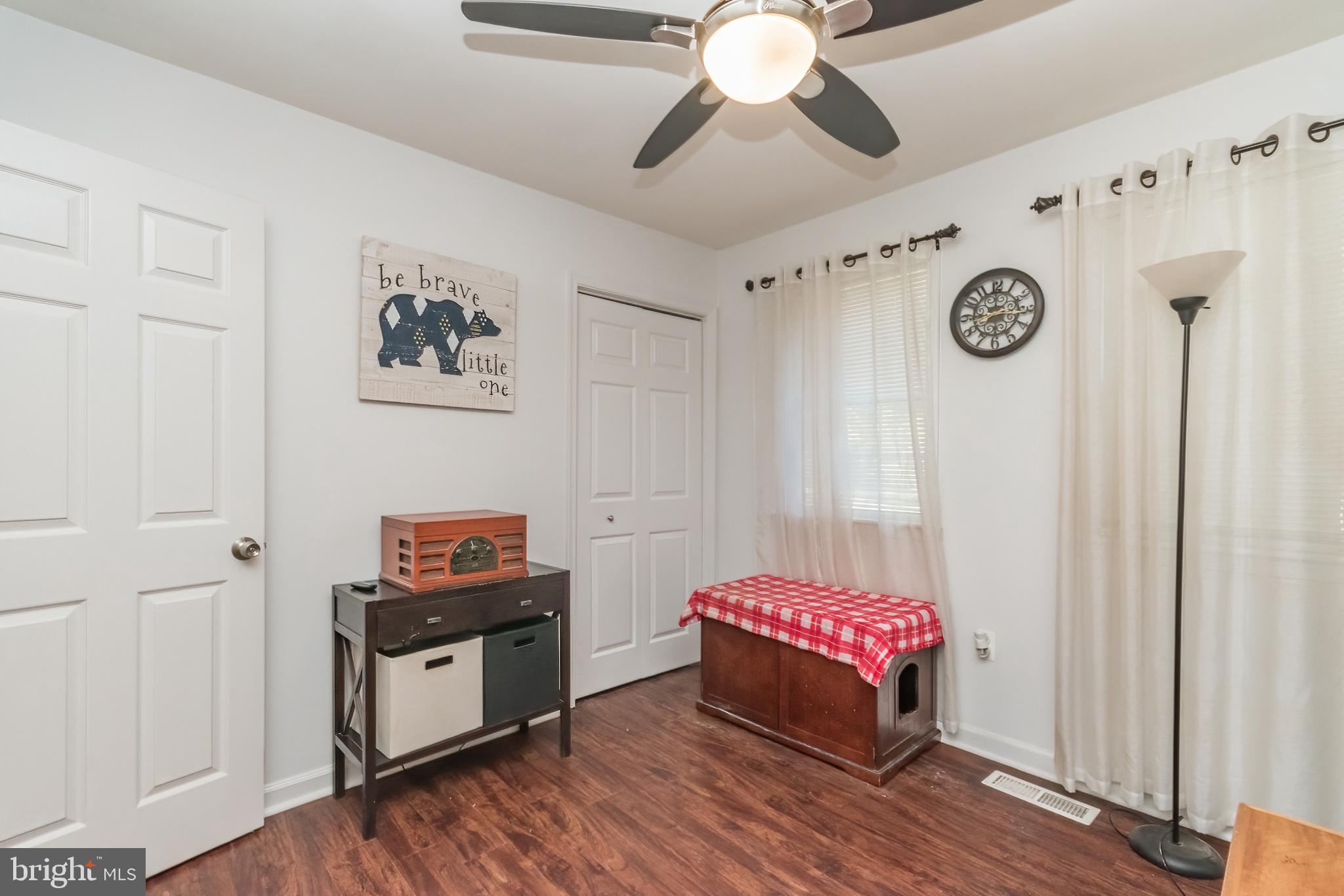 SHANNONDALE - Residential