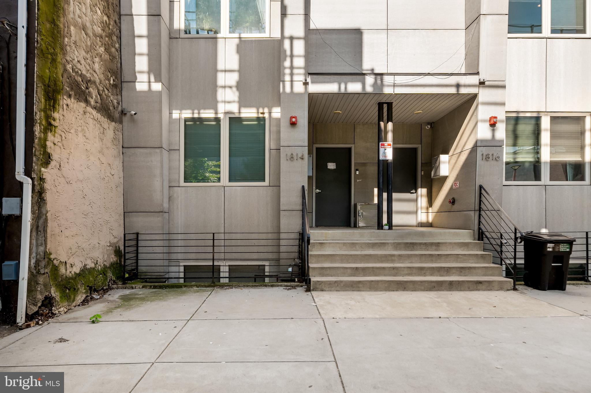 Welcome to this stunning 2-bedroom, 1.5-bath bi-level condo with a private roof deck and balcony, located in the heart of the vibrant East Kensington/Fishtown neighborhood, just steps from the Berks El train station. This modern home boasts an open-concept living space with hardwood floors, high ceilings, and large windows that flood the space with natural light. The sleek kitchen is a chef’s dream, featuring stainless steel appliances, quartz countertops, and a spacious island perfect for meal prep and entertaining. Step out from the living room onto your private balcony, offering an additional outdoor space to enjoy your morning coffee or unwind in the evenings while overlooking your dedicated parking space! (This unit is available WITH parking for $349,500) Perfection! The upper floors include two generously sized bedrooms, including a primary suite with expansive closets and large windows. The crown jewel of the home is the expansive private roof deck, offering breathtaking city views and the perfect space for entertaining or relaxing.
Situated in one of Philly’s most dynamic neighborhoods, you'll be within walking distance of incredible local favorites like La Colombe, Suraya, Frankford Hall, Middle Child, LMNO, and Izakaya Fishtown. And as a bonus, new exciting additions to the area include Percy, Mecha Noodle Bar, Rowhome Coffee.
With a 15 second walk to the Berks El train and major highways, commuting is effortless, while the vibrant neighborhood offers a wealth of shops, galleries, and parks to explore. Don’t miss the chance to make this incredible condo your home! (Photos are of staged unit C)