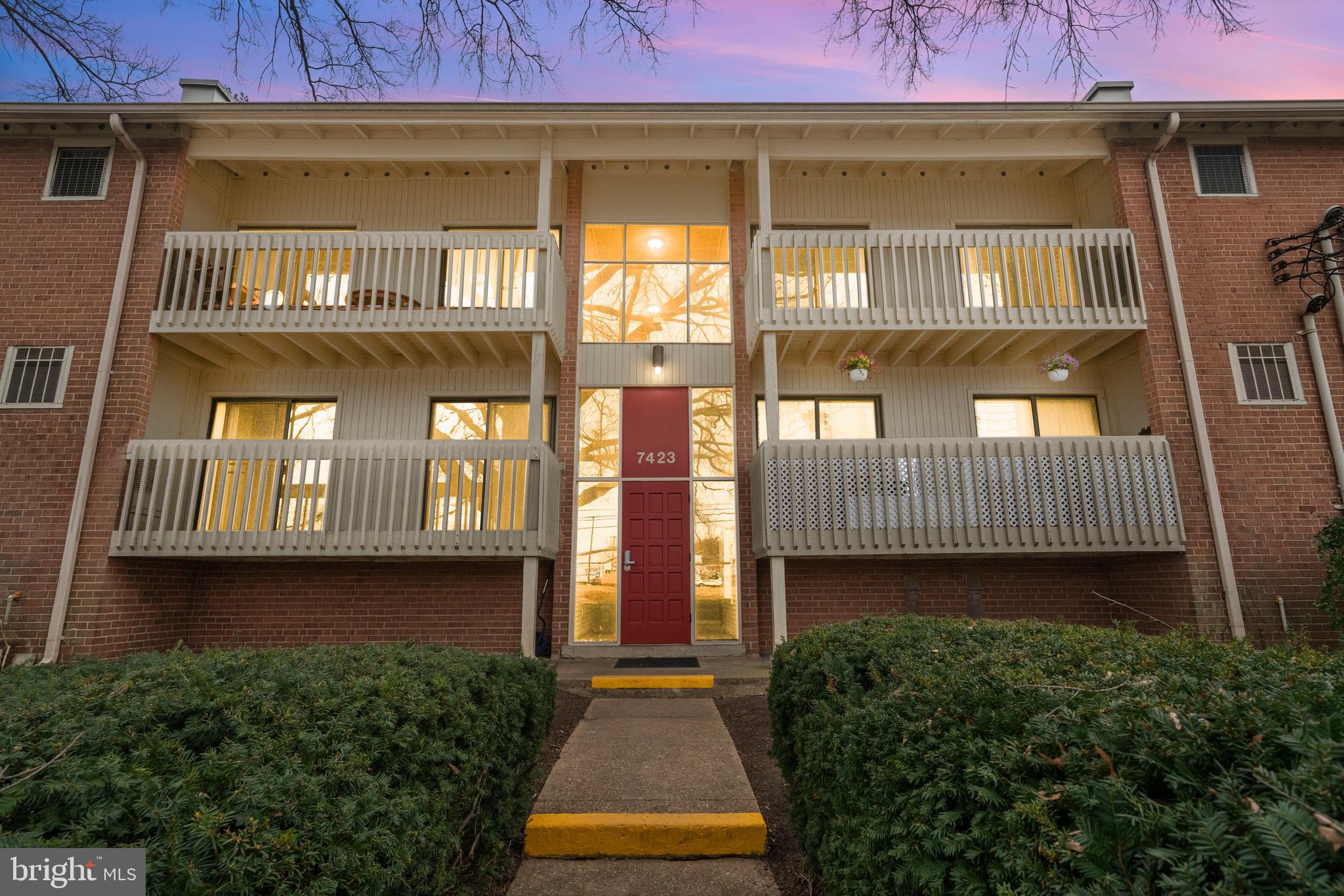 LITTLE RIVER SQ COND - Residential