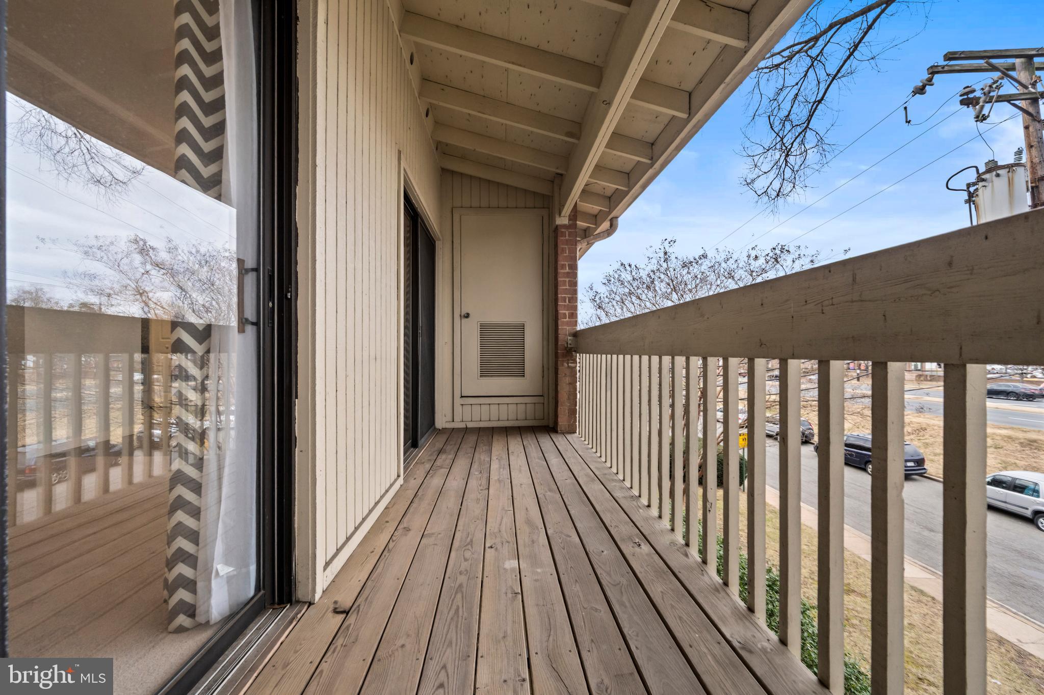 LITTLE RIVER SQ COND - Residential