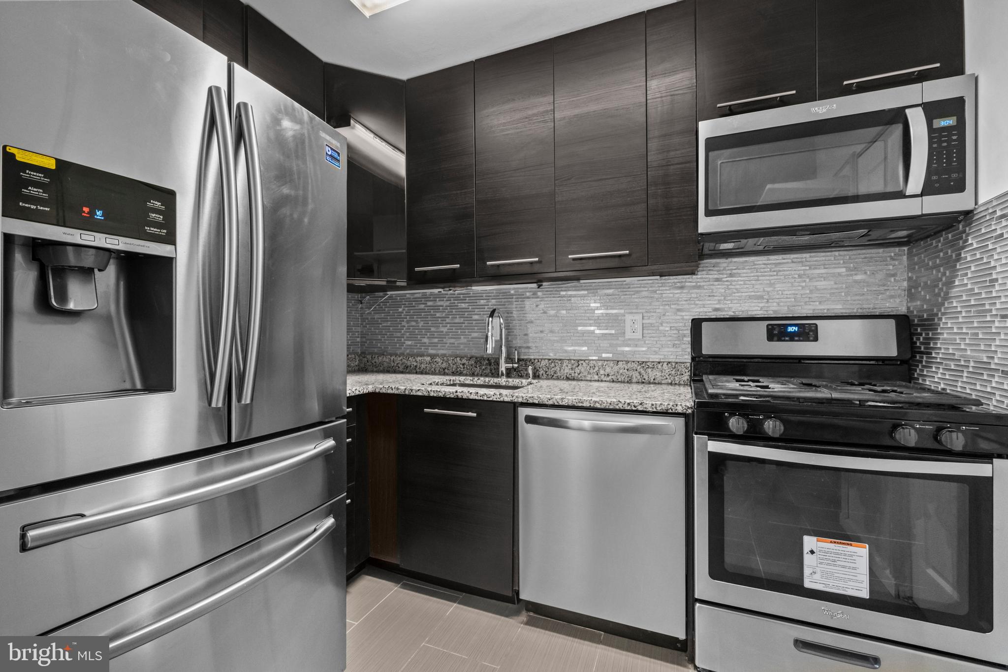 LITTLE RIVER SQ COND - Residential