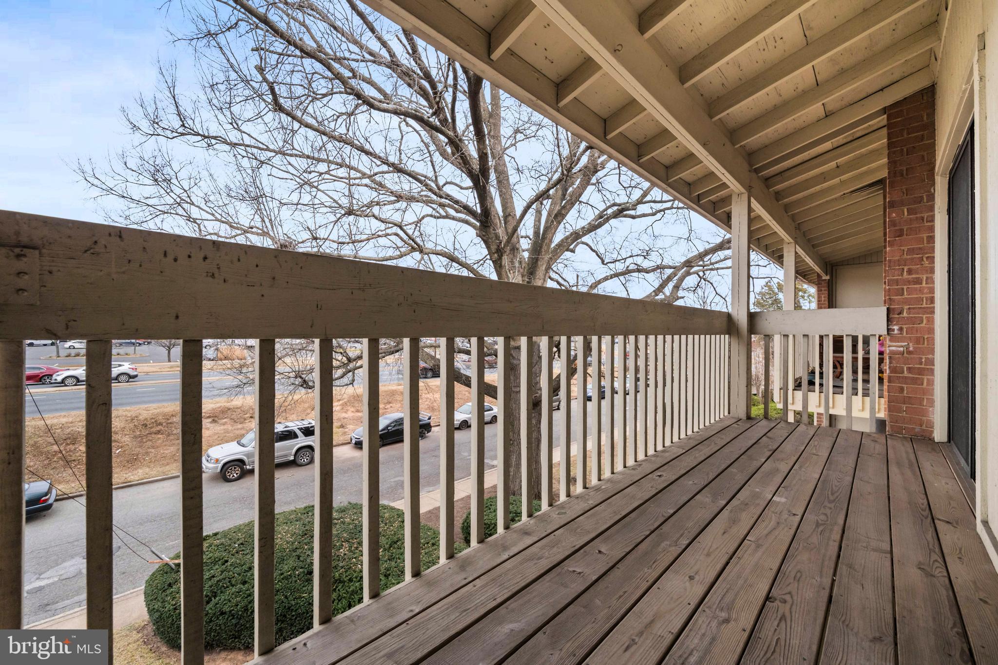 LITTLE RIVER SQ COND - Residential