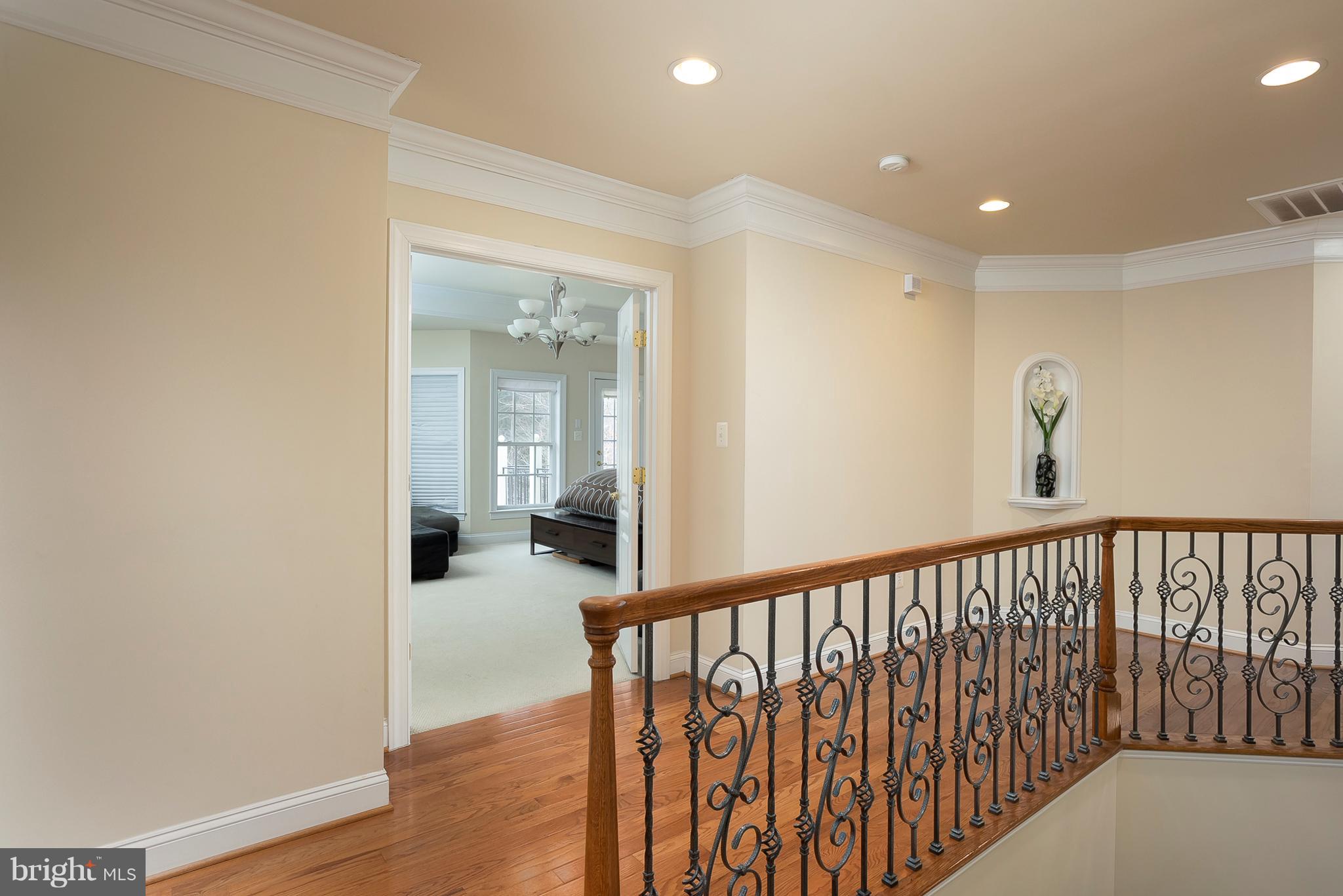 ANNAPOLIS RIDGE - Residential