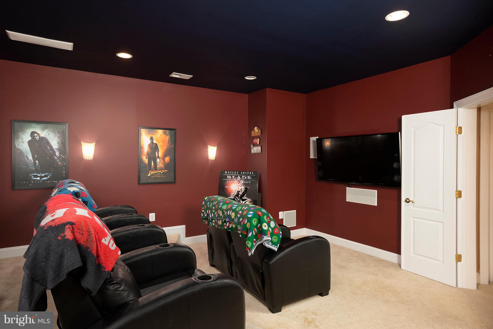 ANNAPOLIS RIDGE - Residential