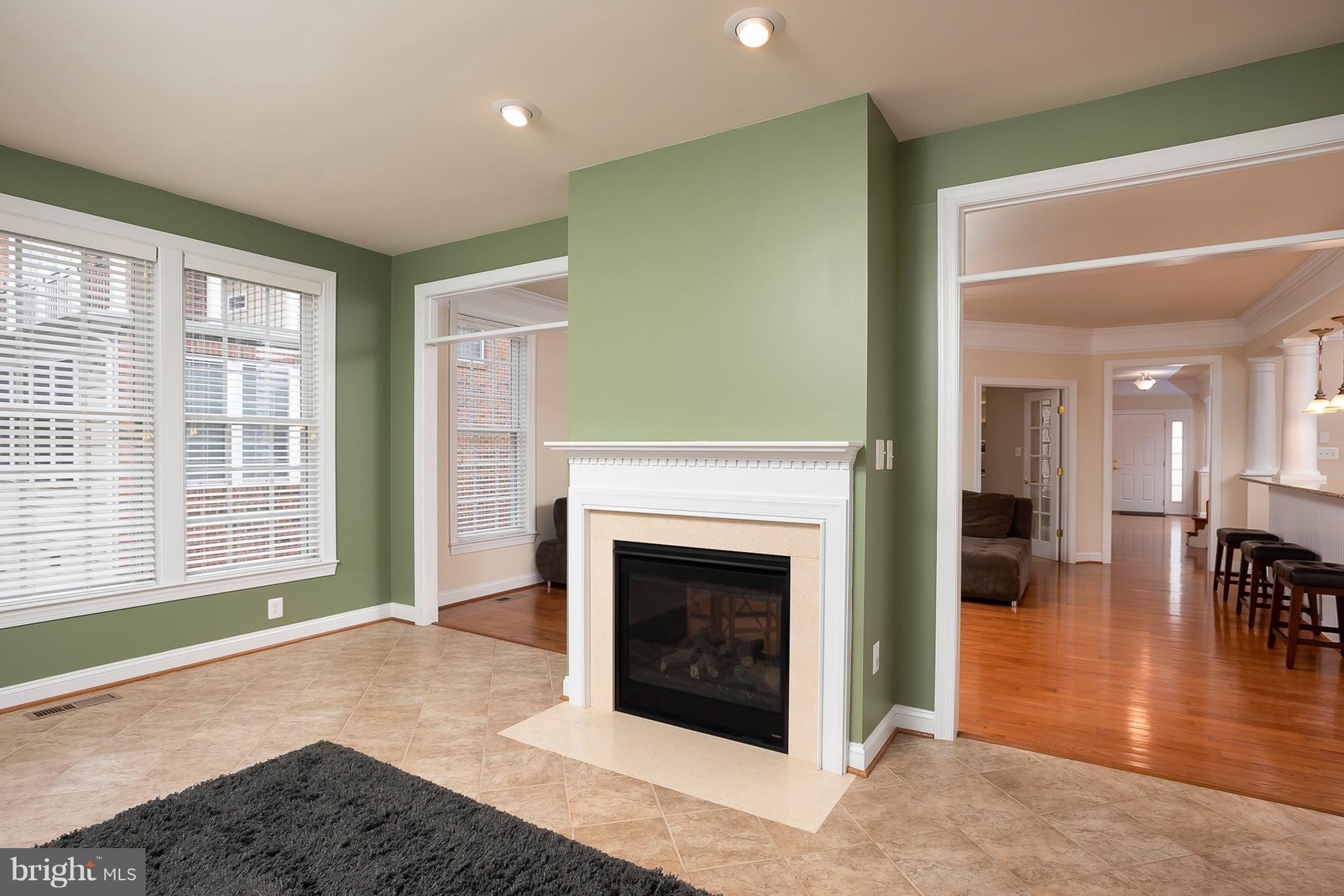 ANNAPOLIS RIDGE - Residential