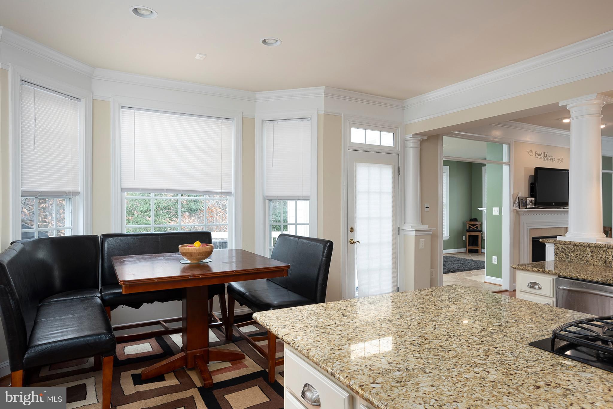 ANNAPOLIS RIDGE - Residential