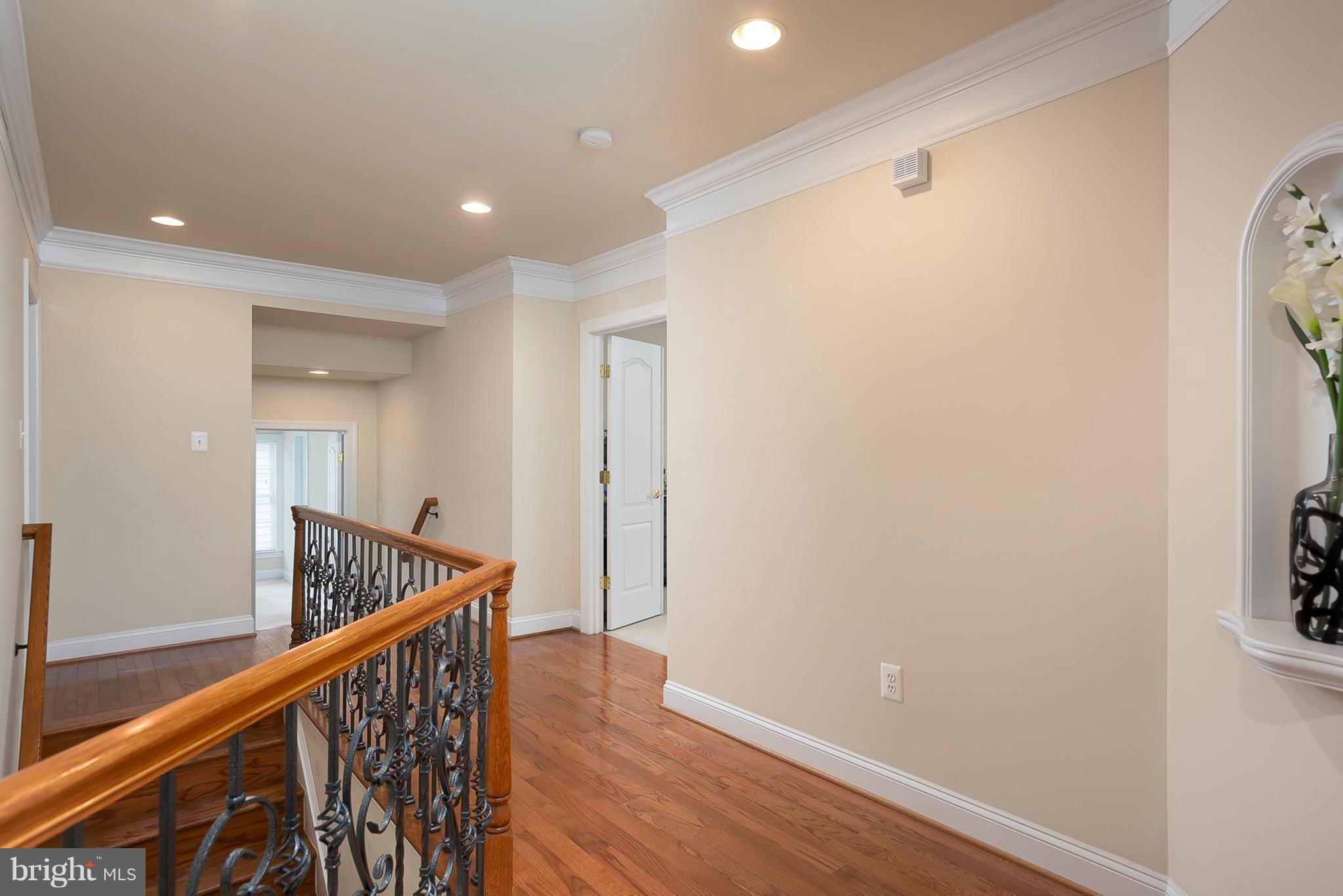 ANNAPOLIS RIDGE - Residential