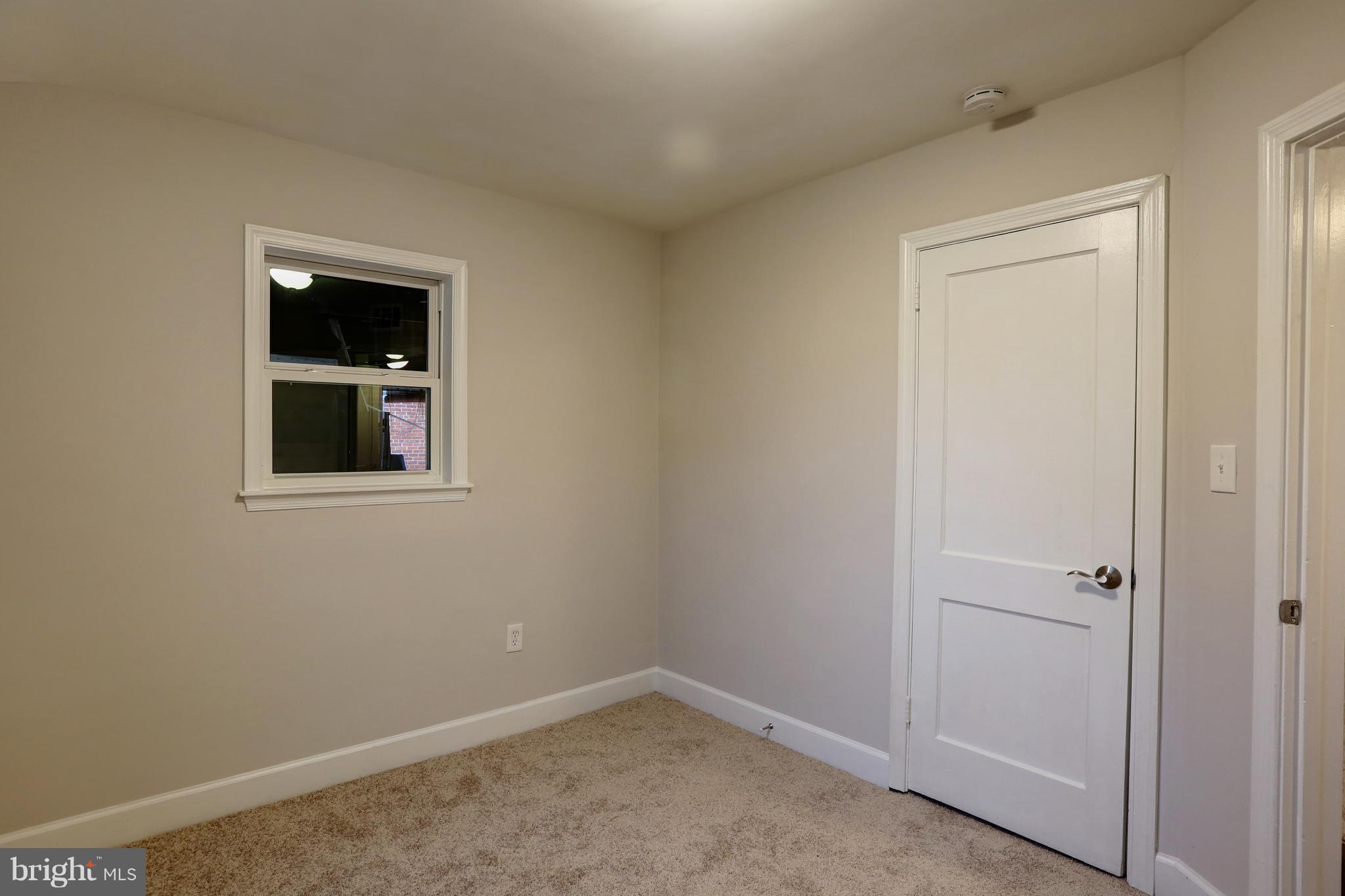 UNIVERSITY GARDENS - Residential