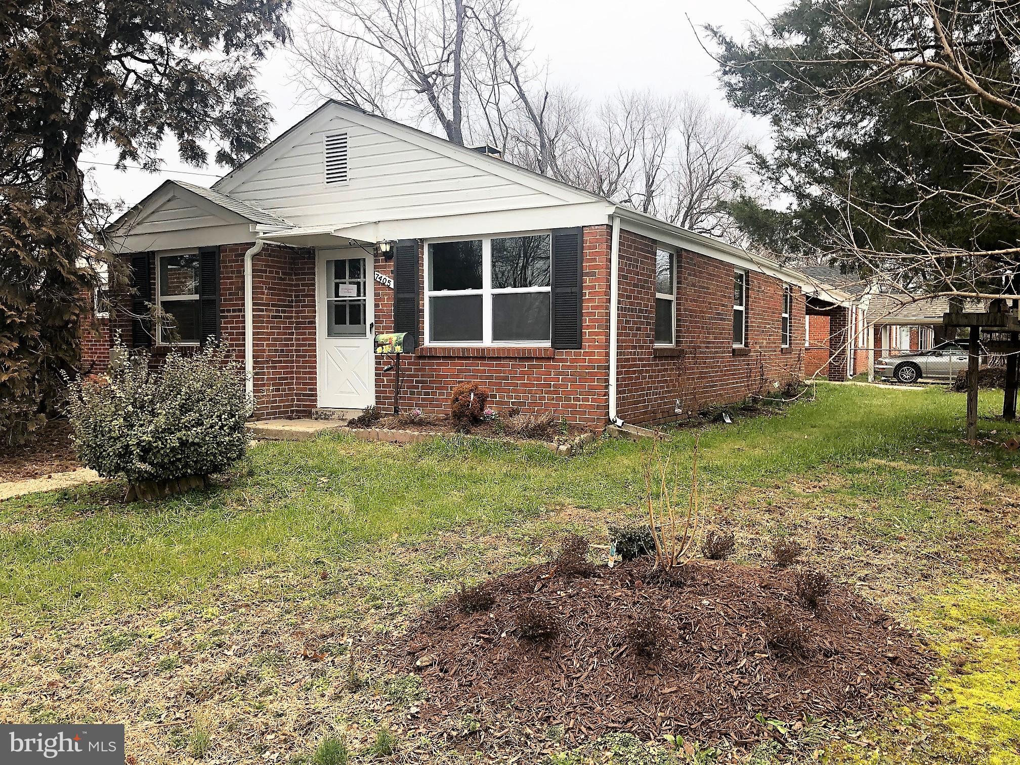 UNIVERSITY GARDENS - Residential