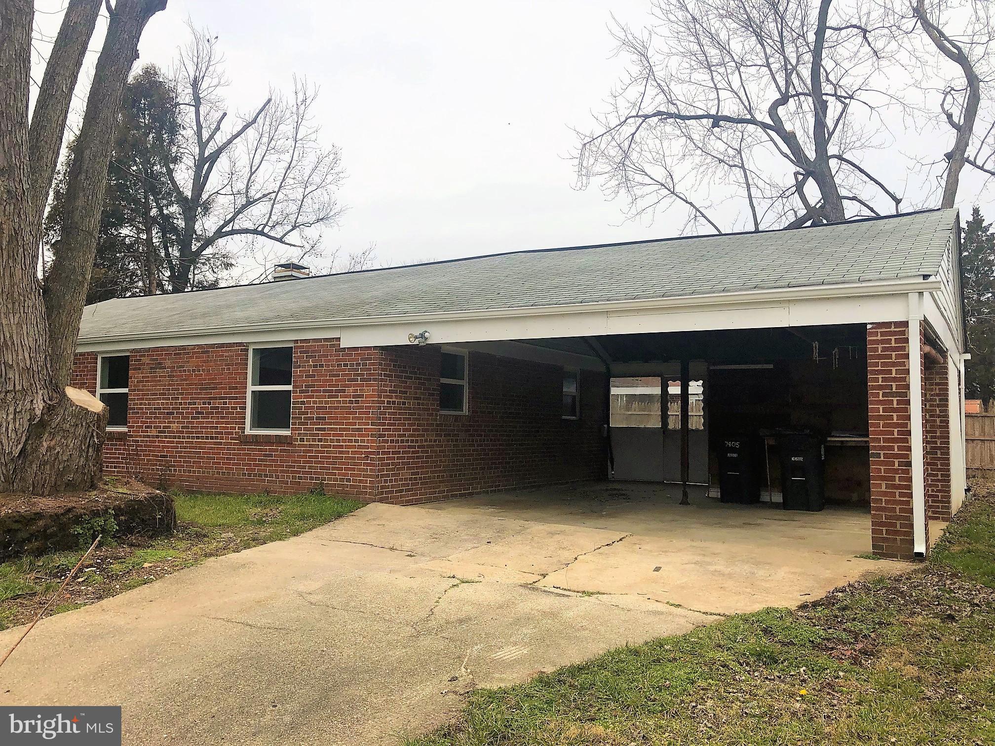 UNIVERSITY GARDENS - Residential