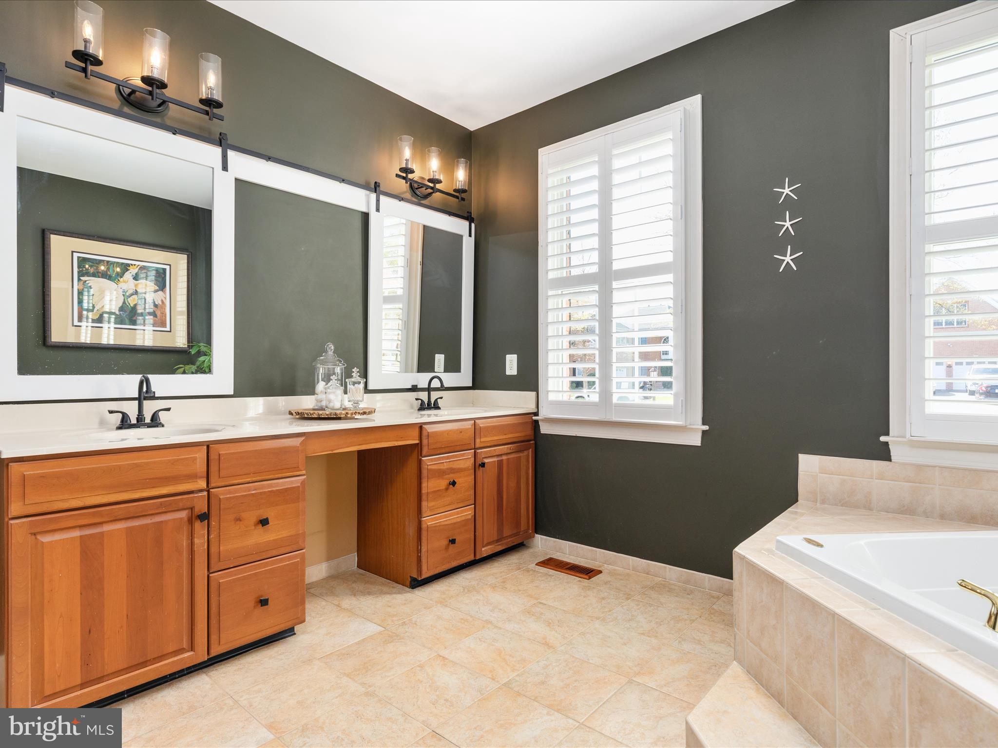 DOMINION VALLEY COUNTRY CLUB - Residential