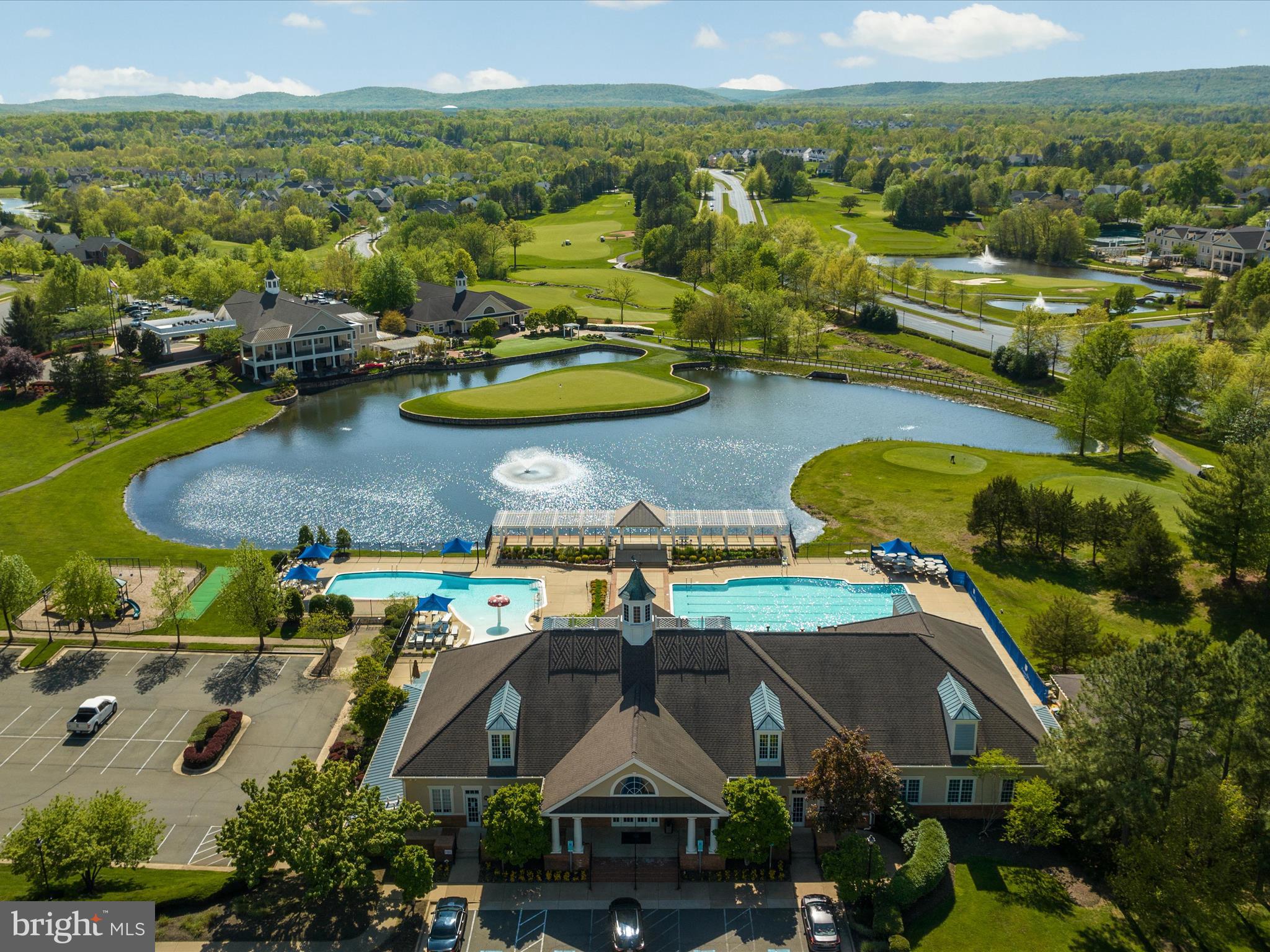 DOMINION VALLEY COUNTRY CLUB - Residential