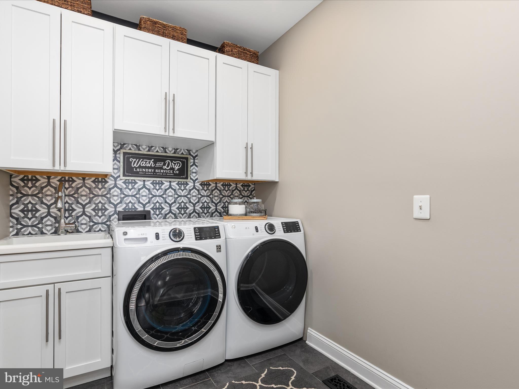 DOMINION VALLEY COUNTRY CLUB - Residential