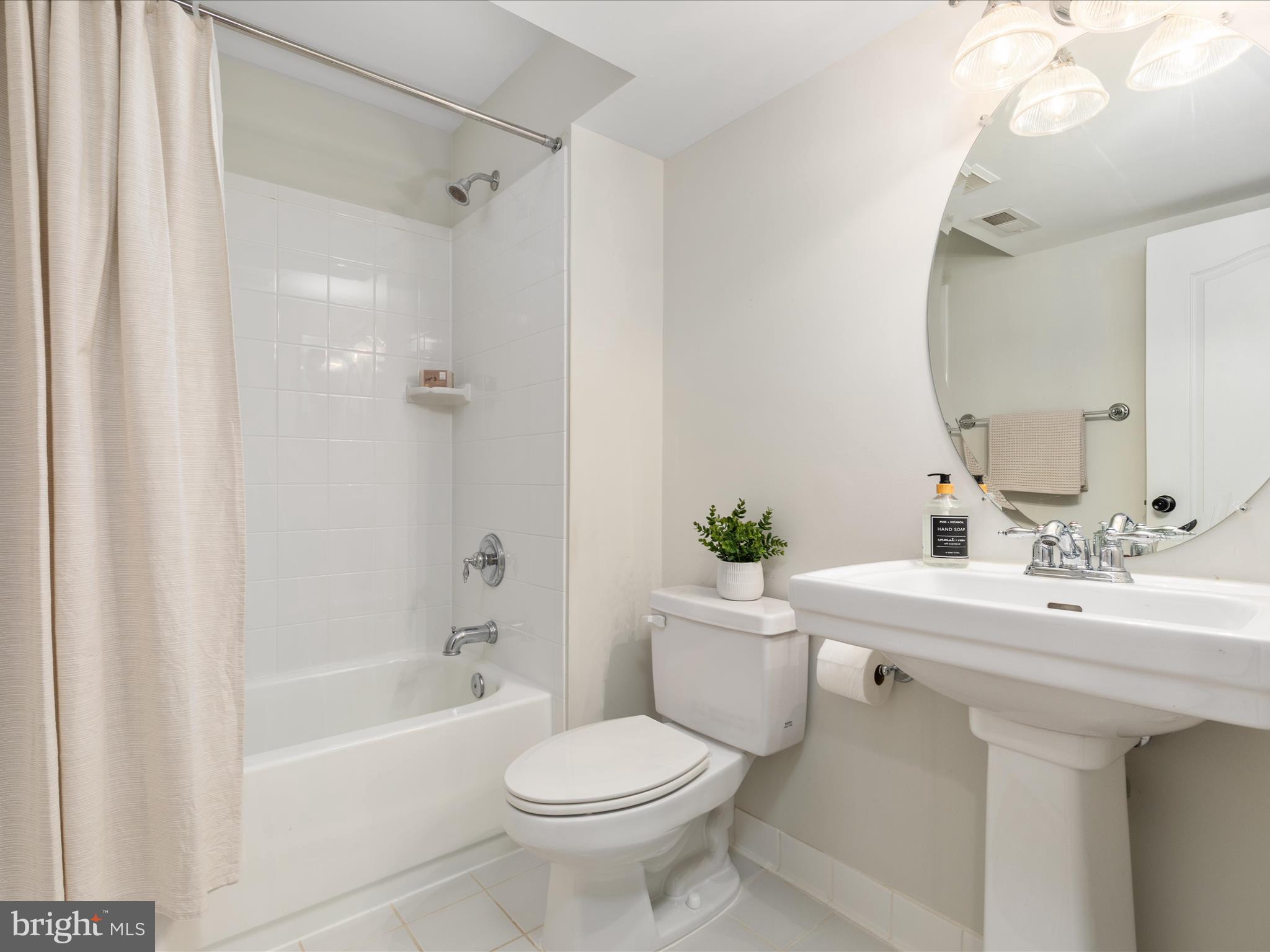 DOMINION VALLEY COUNTRY CLUB - Residential