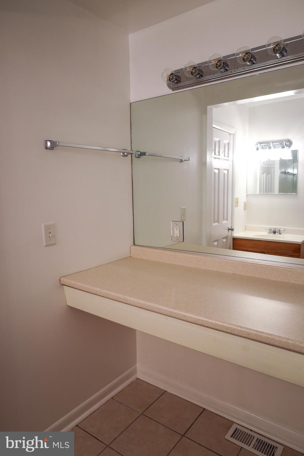 OCEAN PINES - Residential