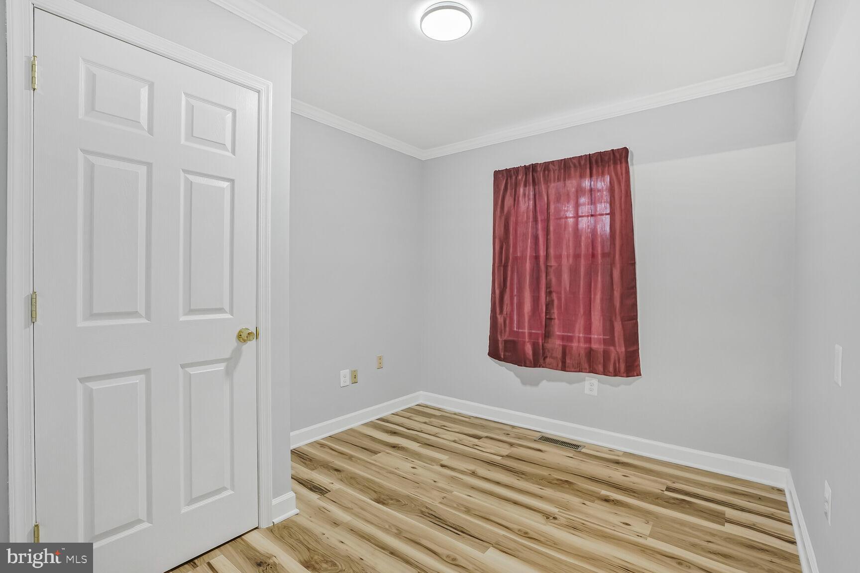 BURKE CENTRE - Residential Lease