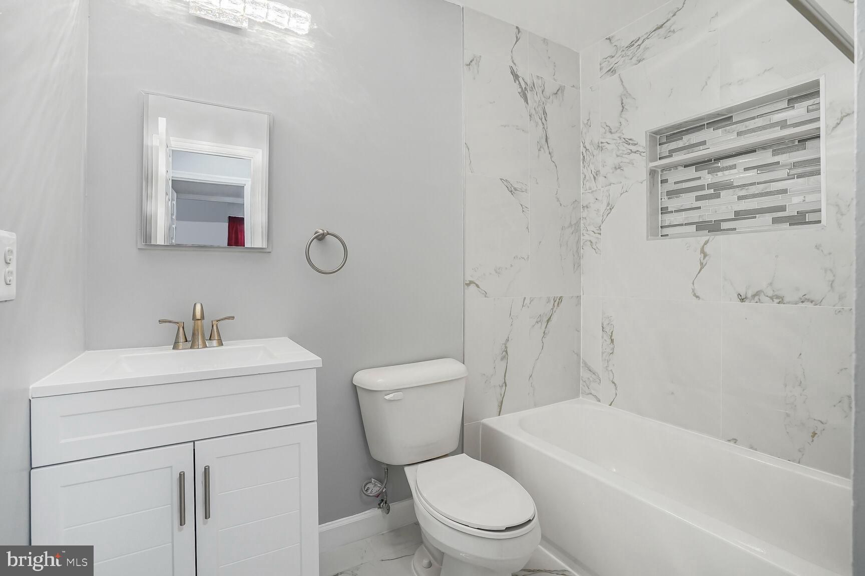 BURKE CENTRE - Residential Lease