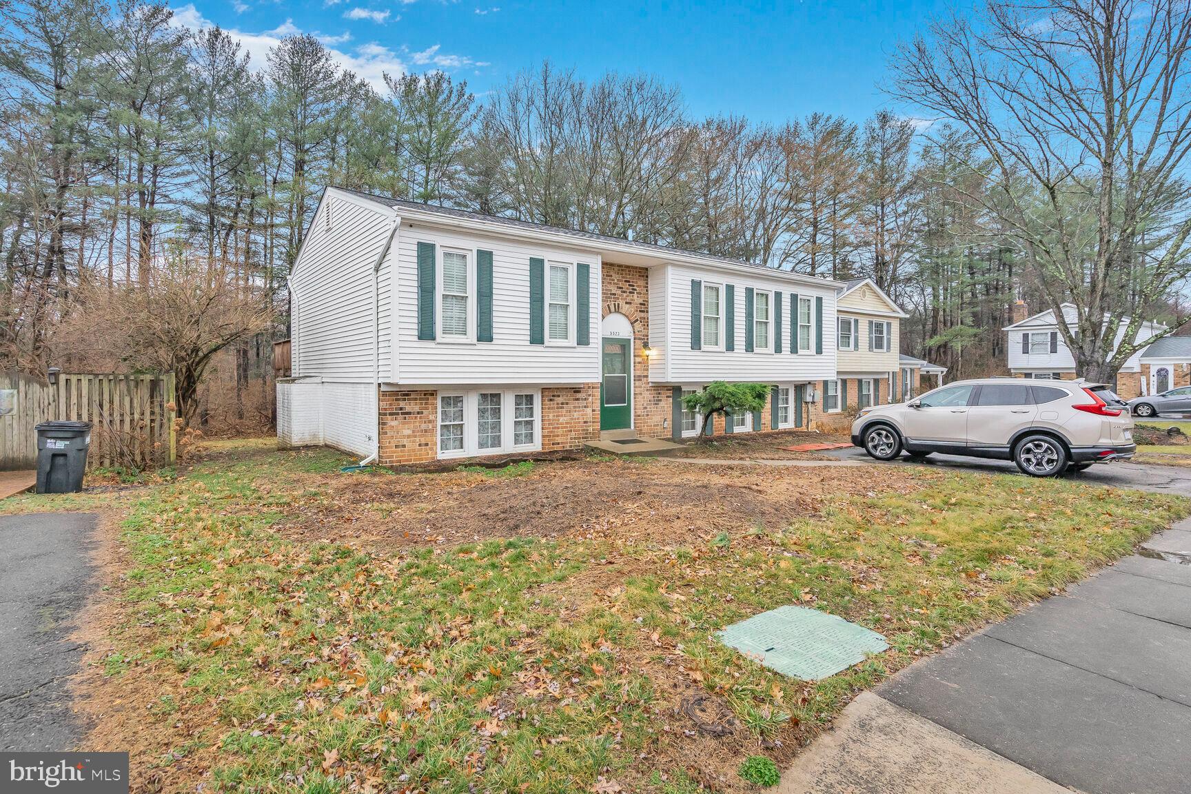 BURKE CENTRE - Residential Lease