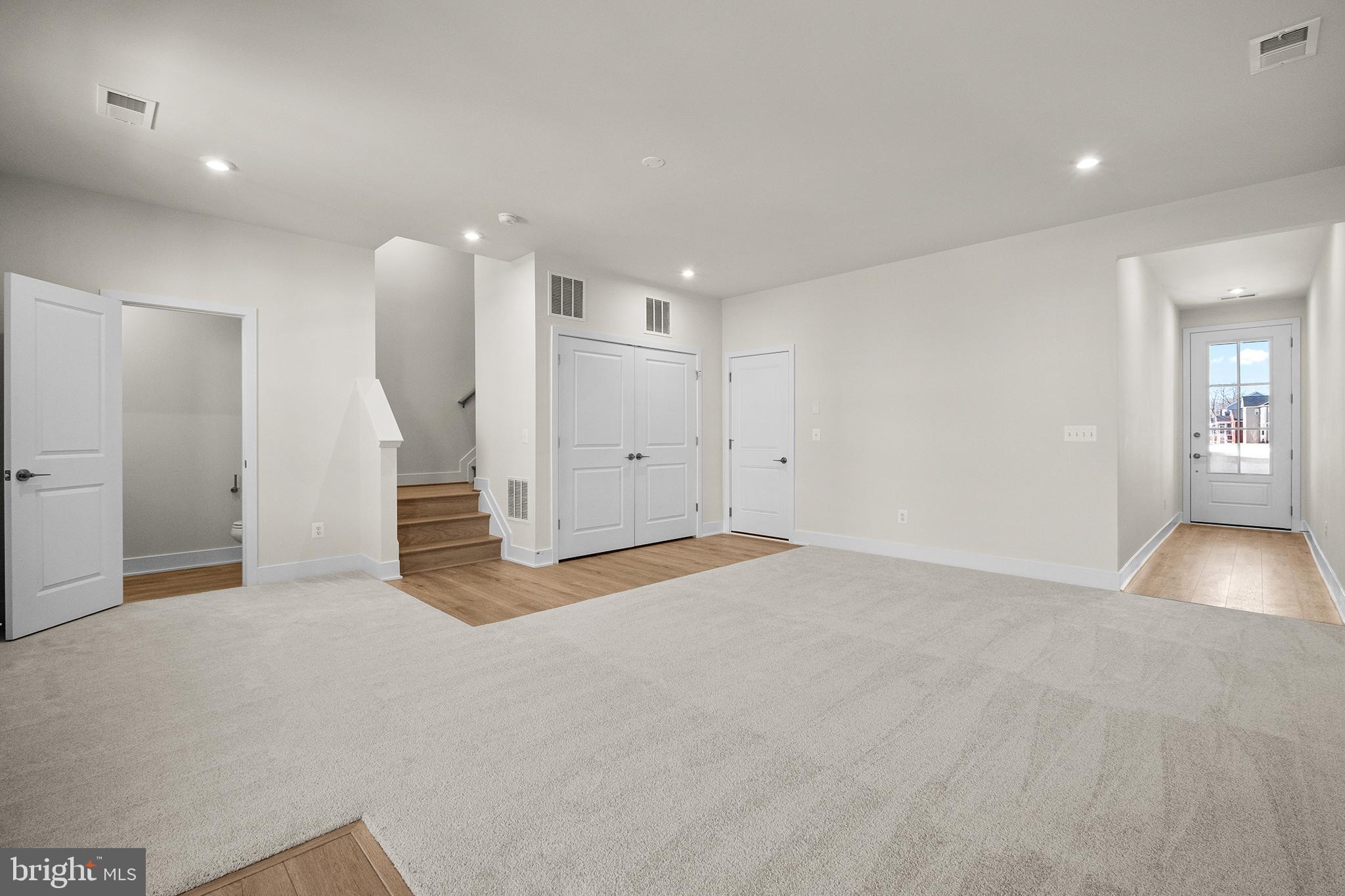 SNOWDEN BRIDGE - Residential