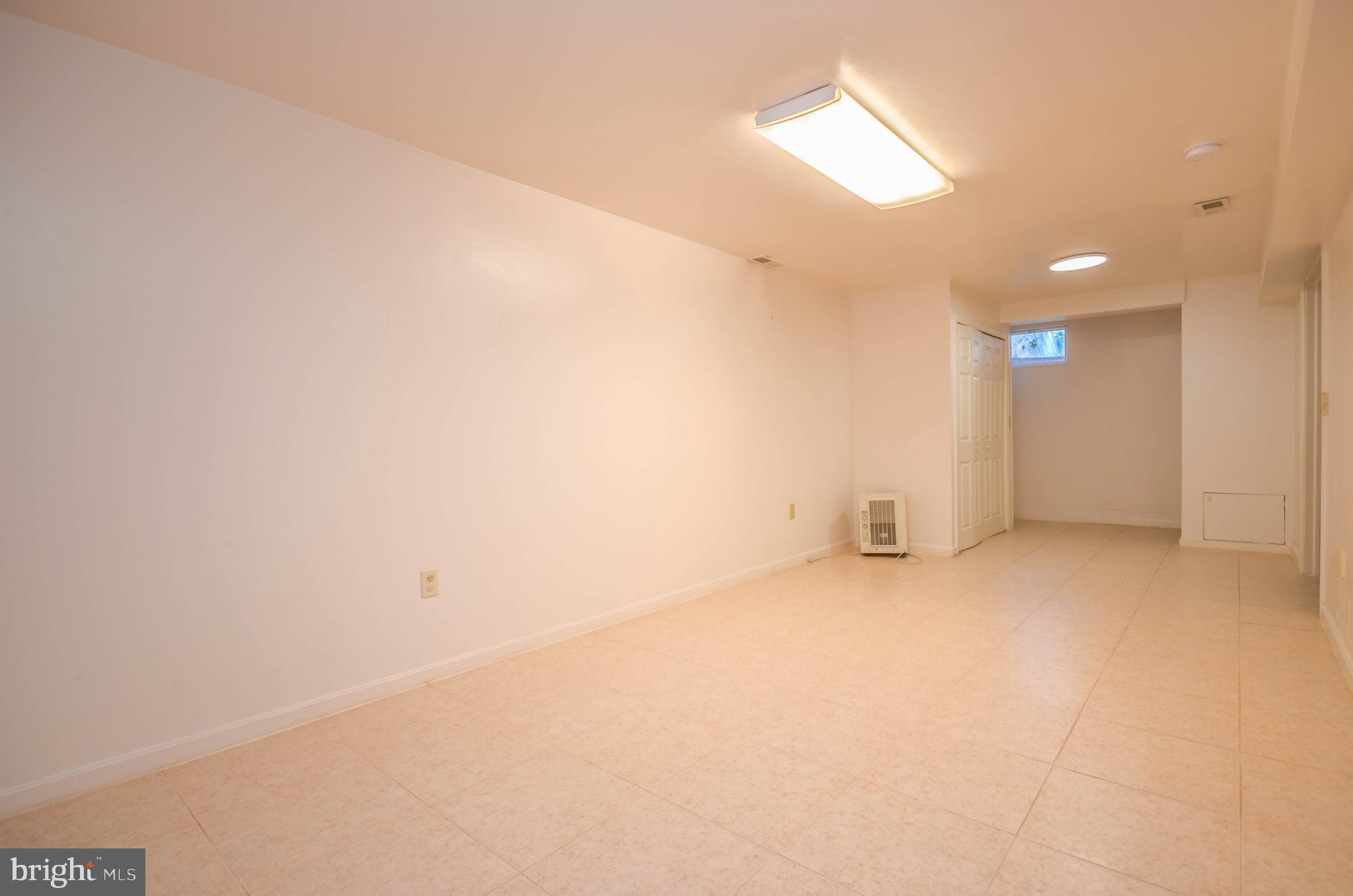 WESTLEIGH - Residential Lease