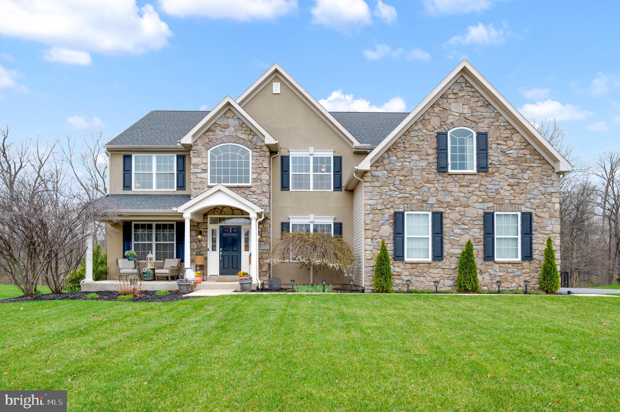 115 WOODS EDGE DRIVE