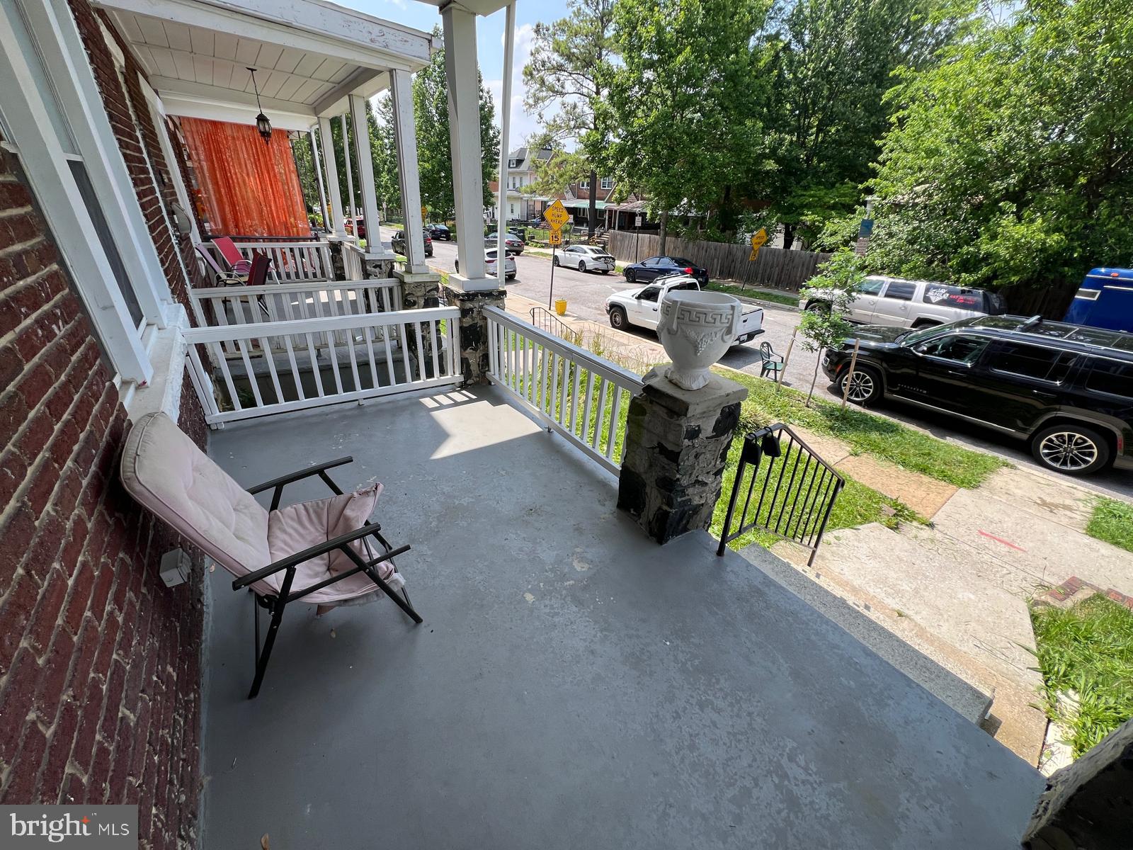 3907 FAIRVIEW AVENUE
