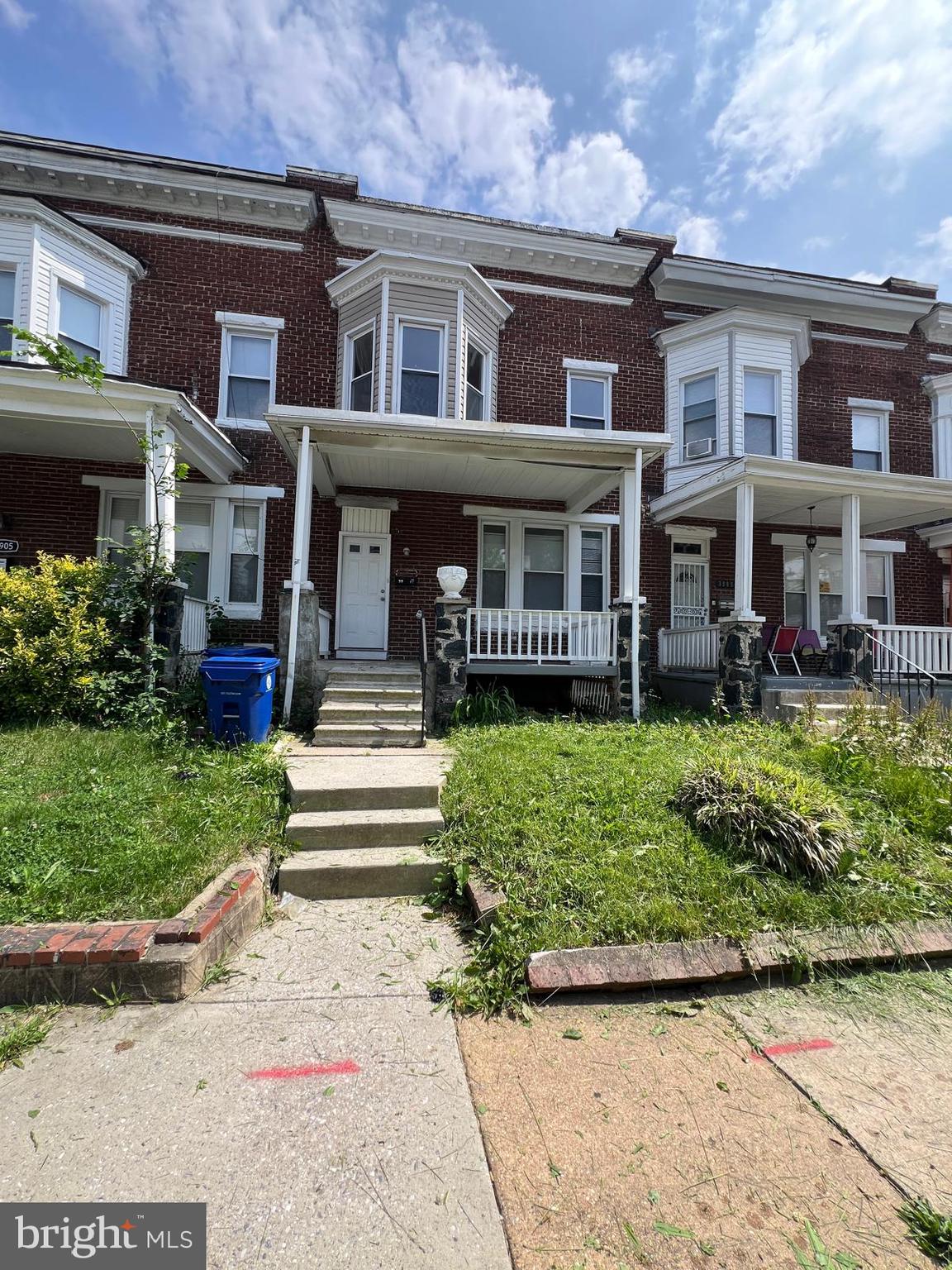 3907 FAIRVIEW AVENUE