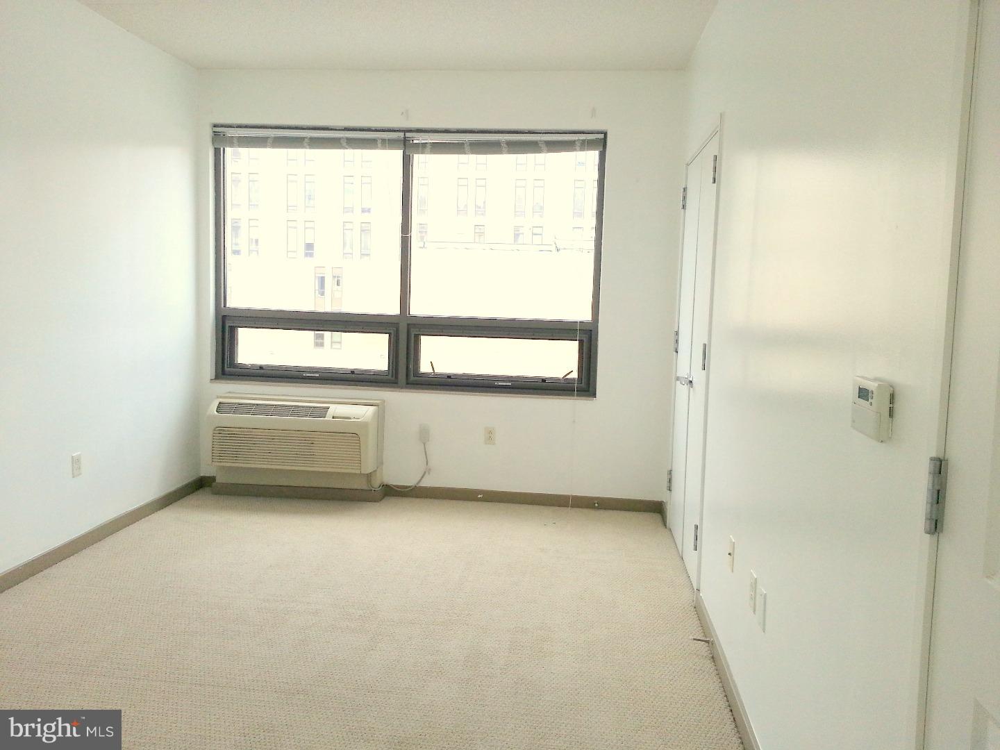 CENTER CITY - Residential Lease