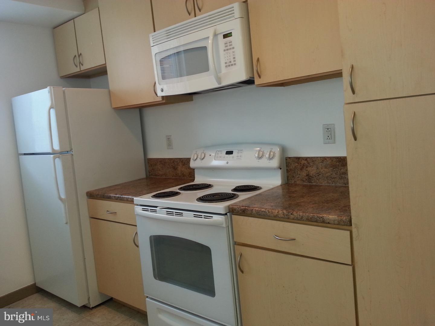 CENTER CITY - Residential Lease