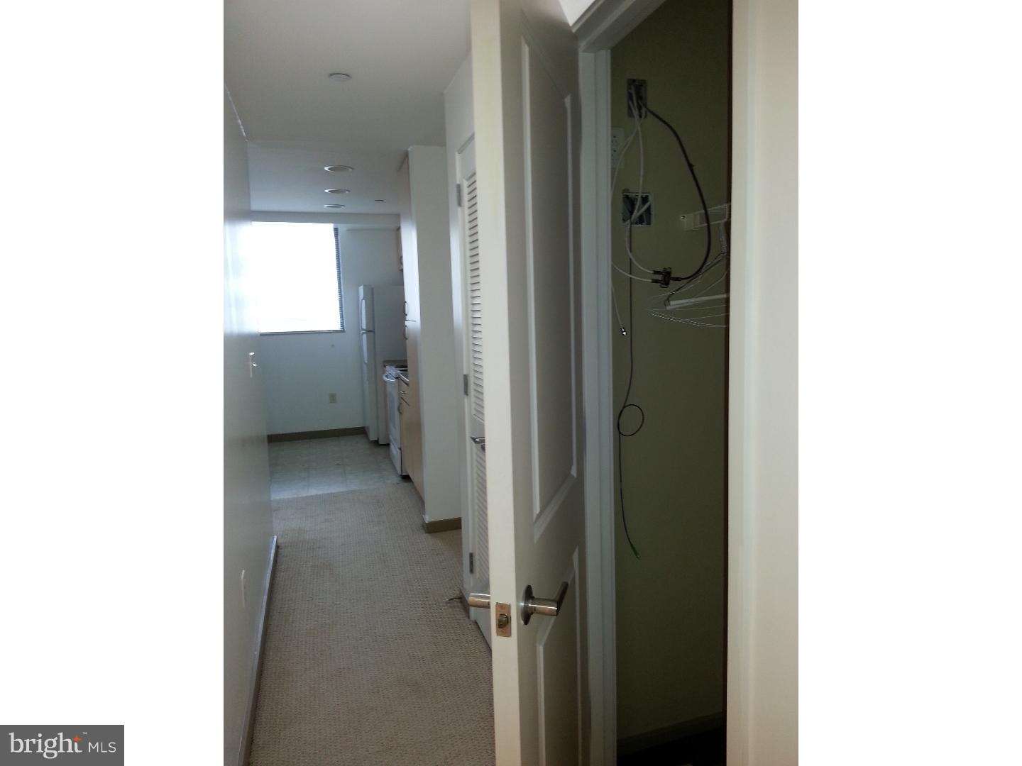 CENTER CITY - Residential Lease