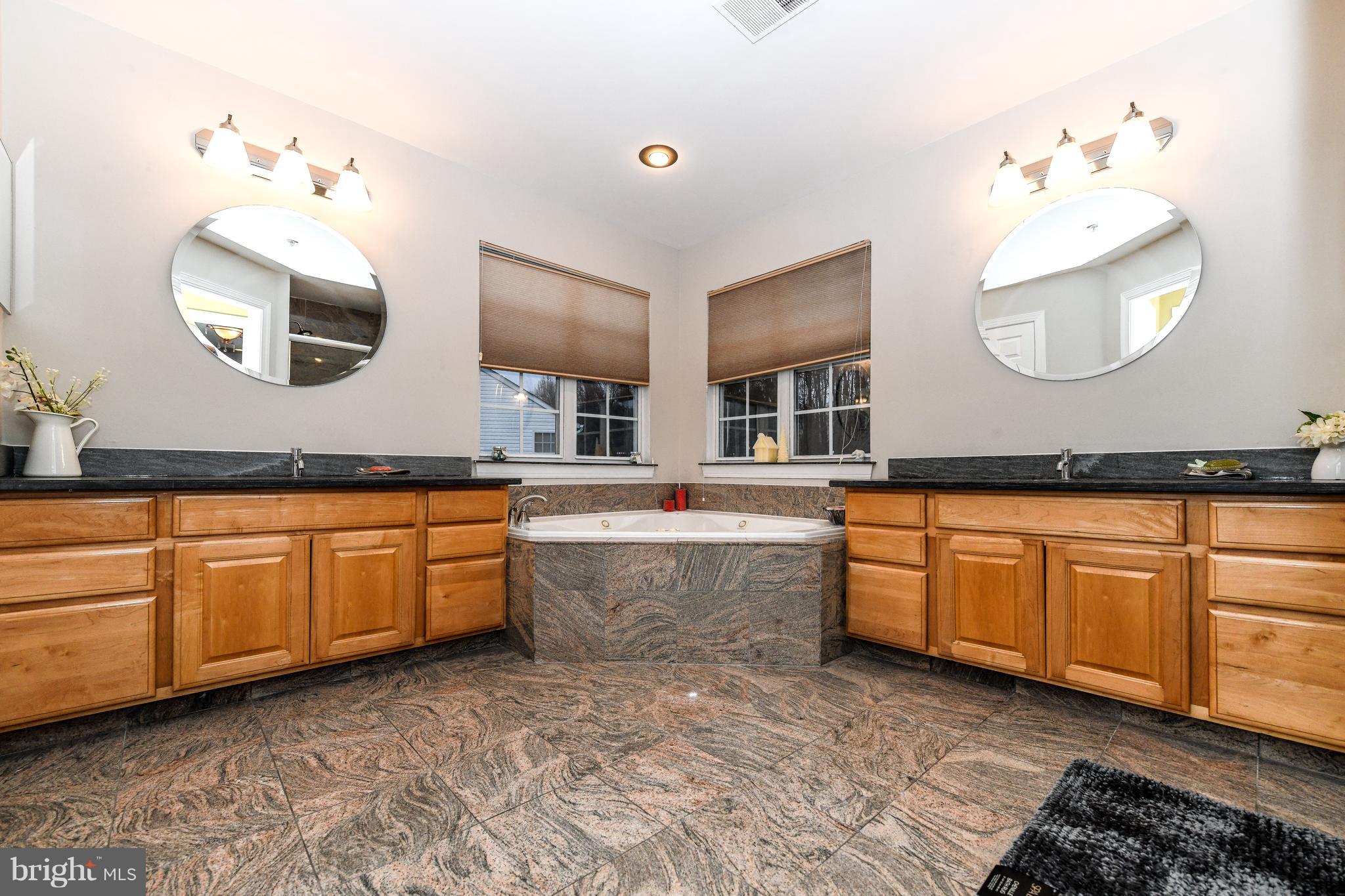 RUSTIC RIDGE - Residential