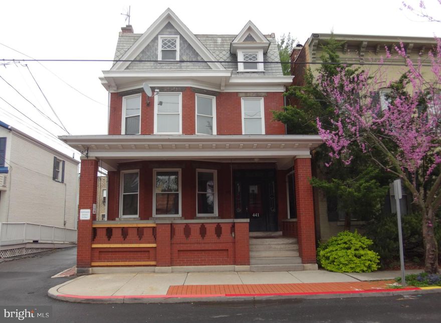 Great commercial leasing opportunity! Conveniently located to downtown Cumberland, well maintained, off-street parking for six vehicles, handicap ramp to rear entrance, Main floor: 4 offices spaces, break room with appliances, & 2 half baths. Second floor: 3 office spaces, kitchen, & full bath. Walk-up stairs to unfinished attic provides extra space for 3 offices or storage. Unfinished basement.