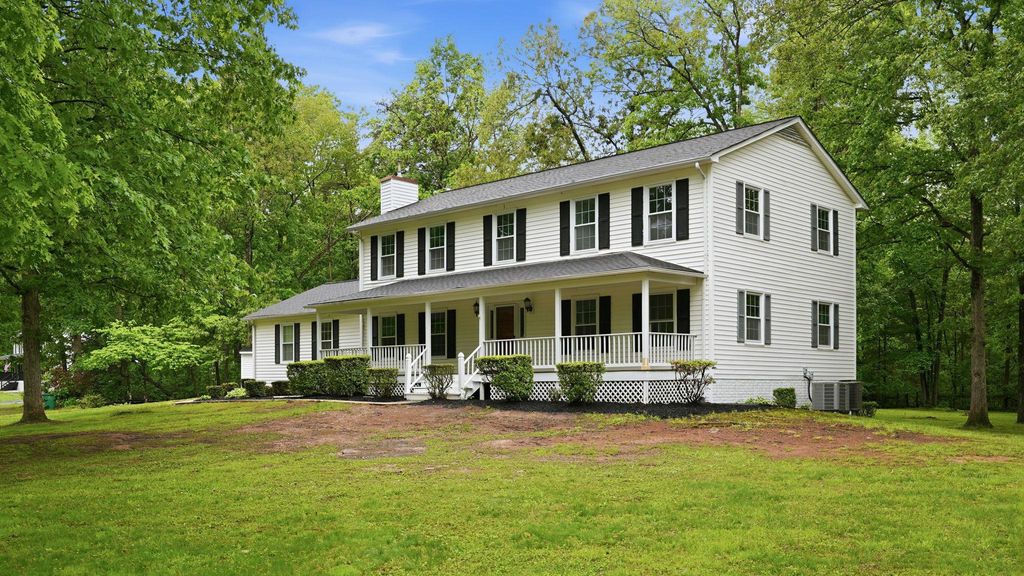 Photo of 10550 Brent Town Road, CATLETT, VA 20119 (MLS # VAFQ2021788)