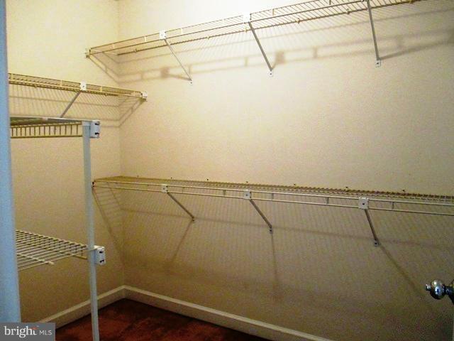 LOCUST HILL - Residential