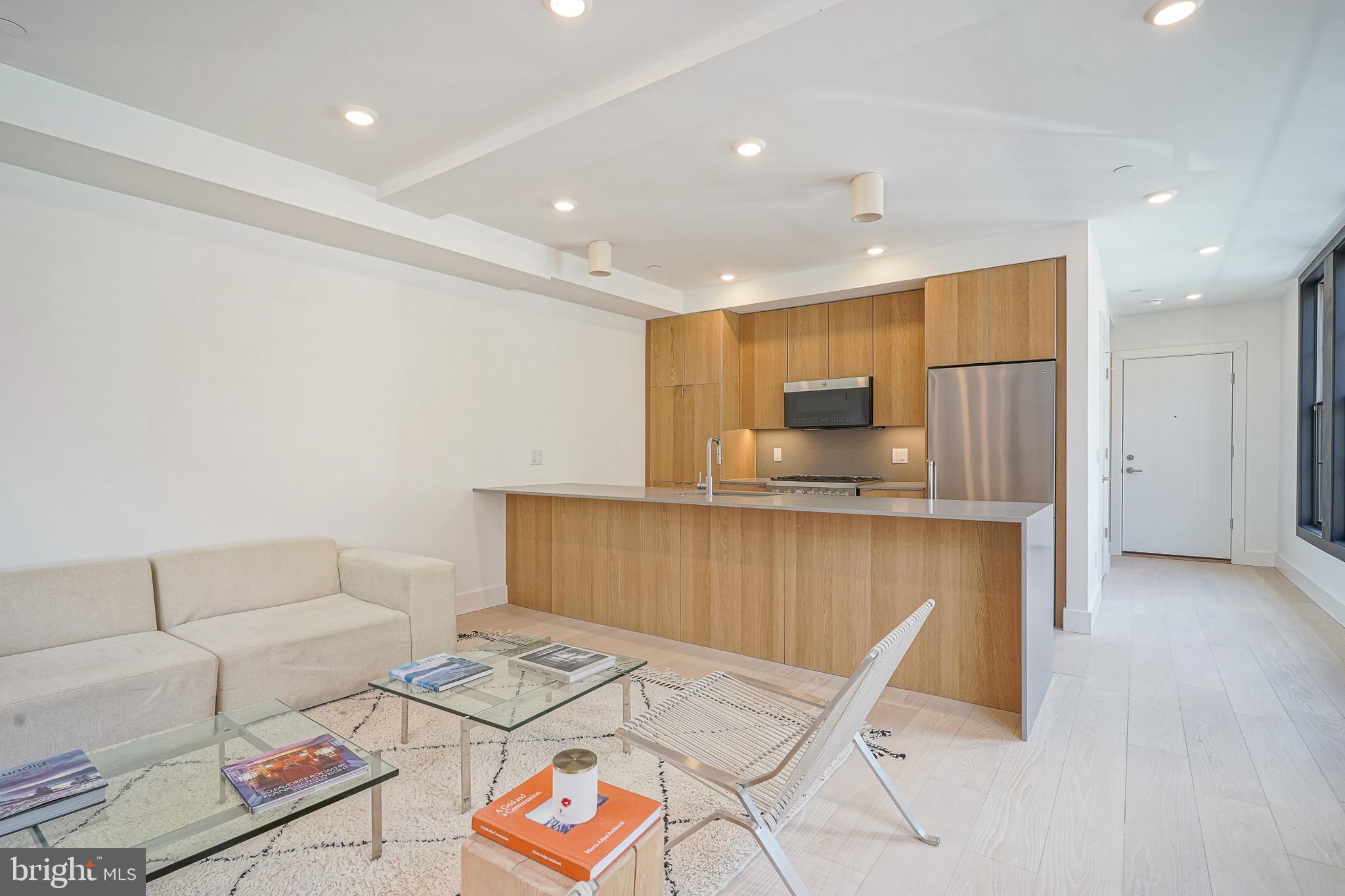 SPRING GARDEN - Residential