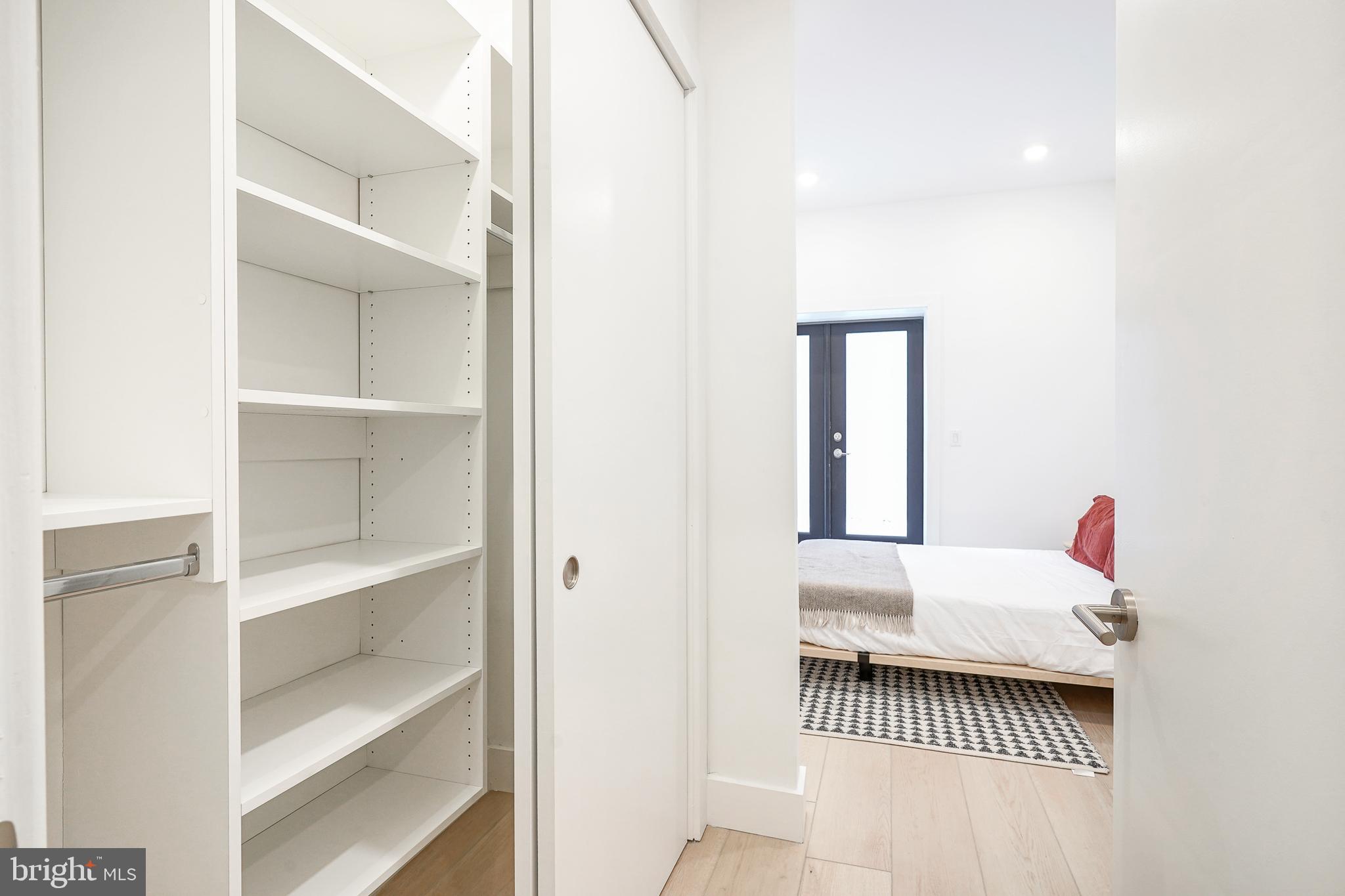 SPRING GARDEN - Residential