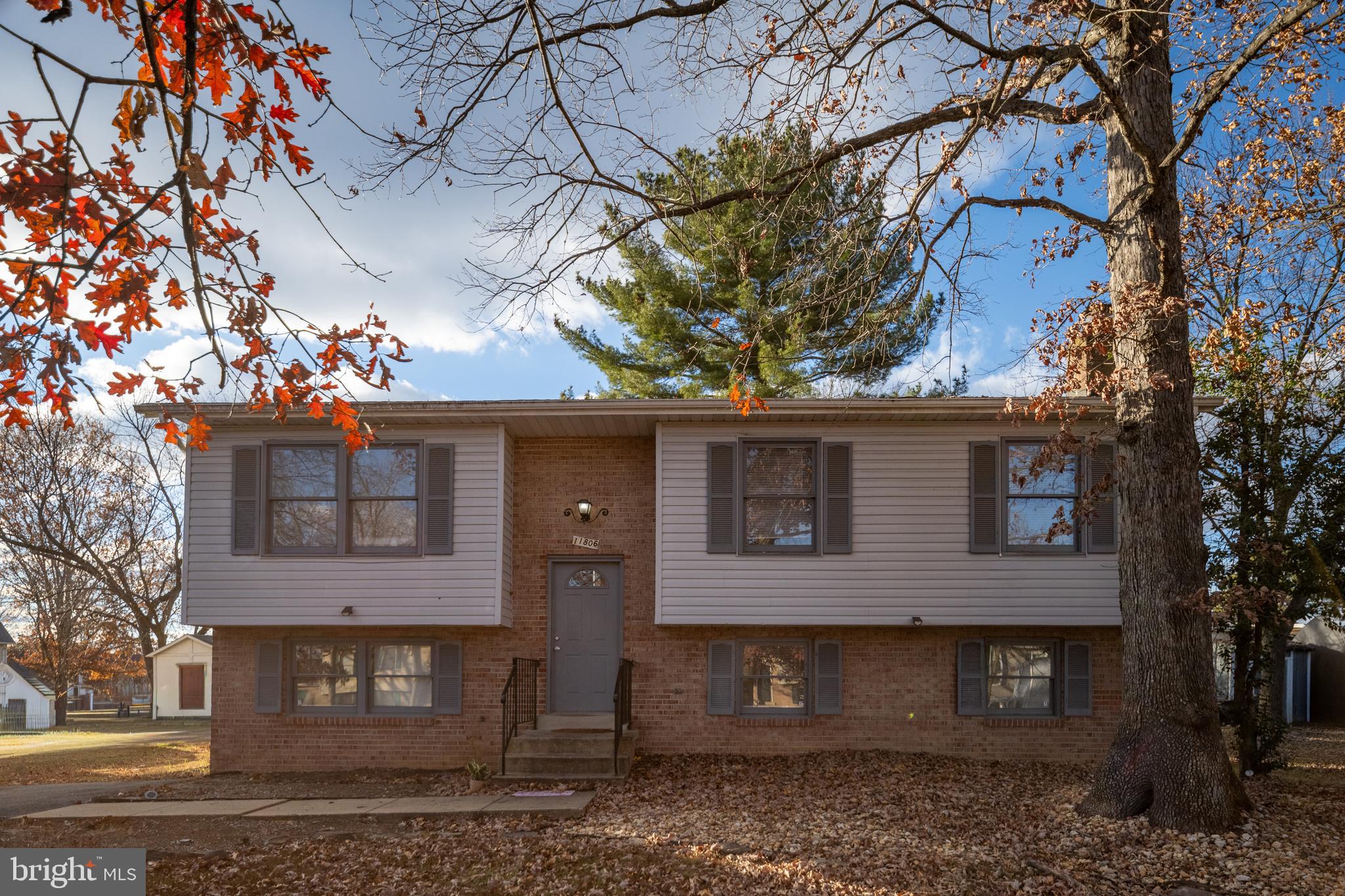 SHERATON HILLS EAST - Residential